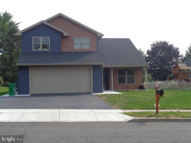 Carlisle, PA 17013,5 DONEGAL DR