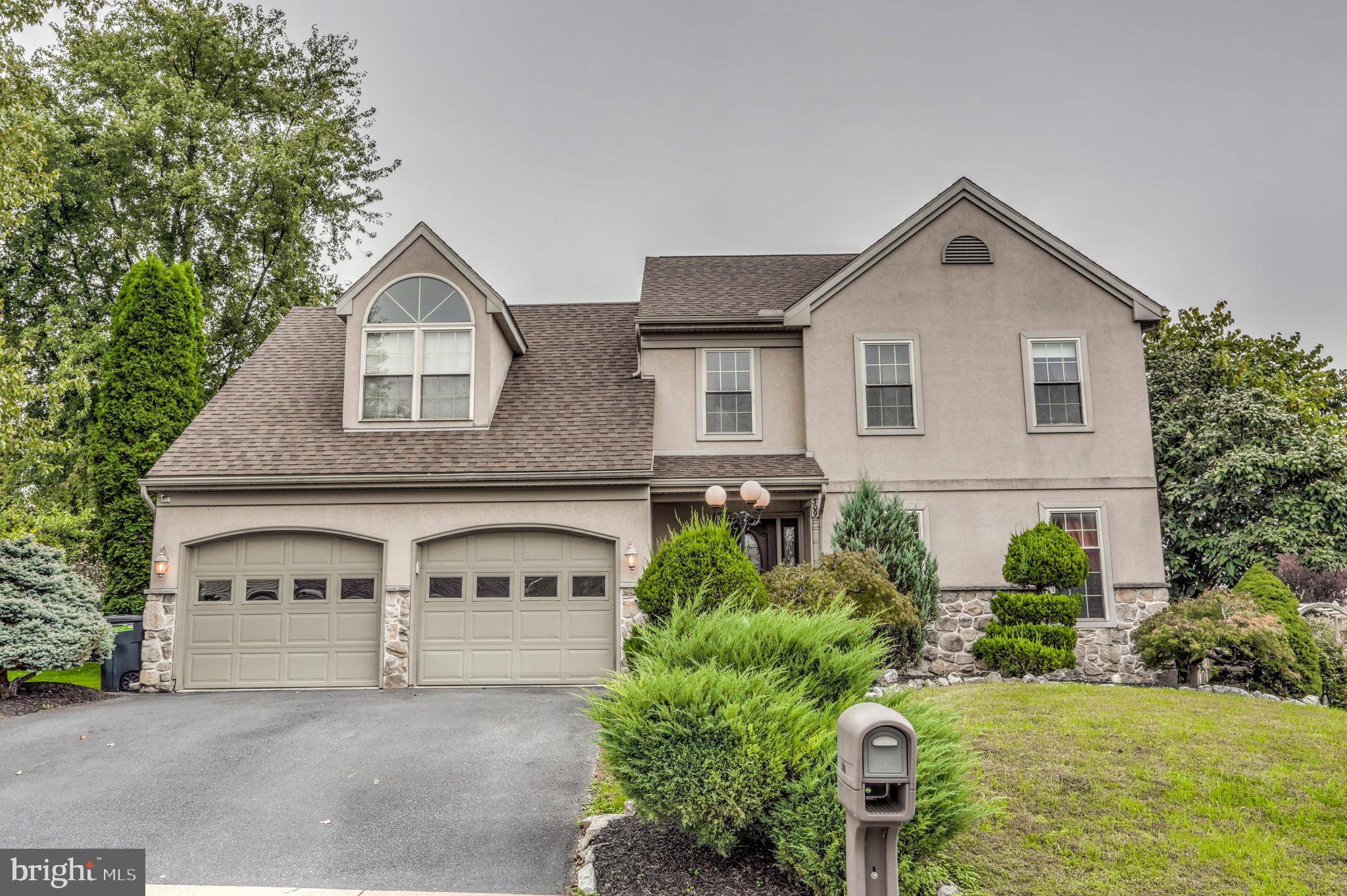 Lancaster, PA 17602,309 OAK THORNE