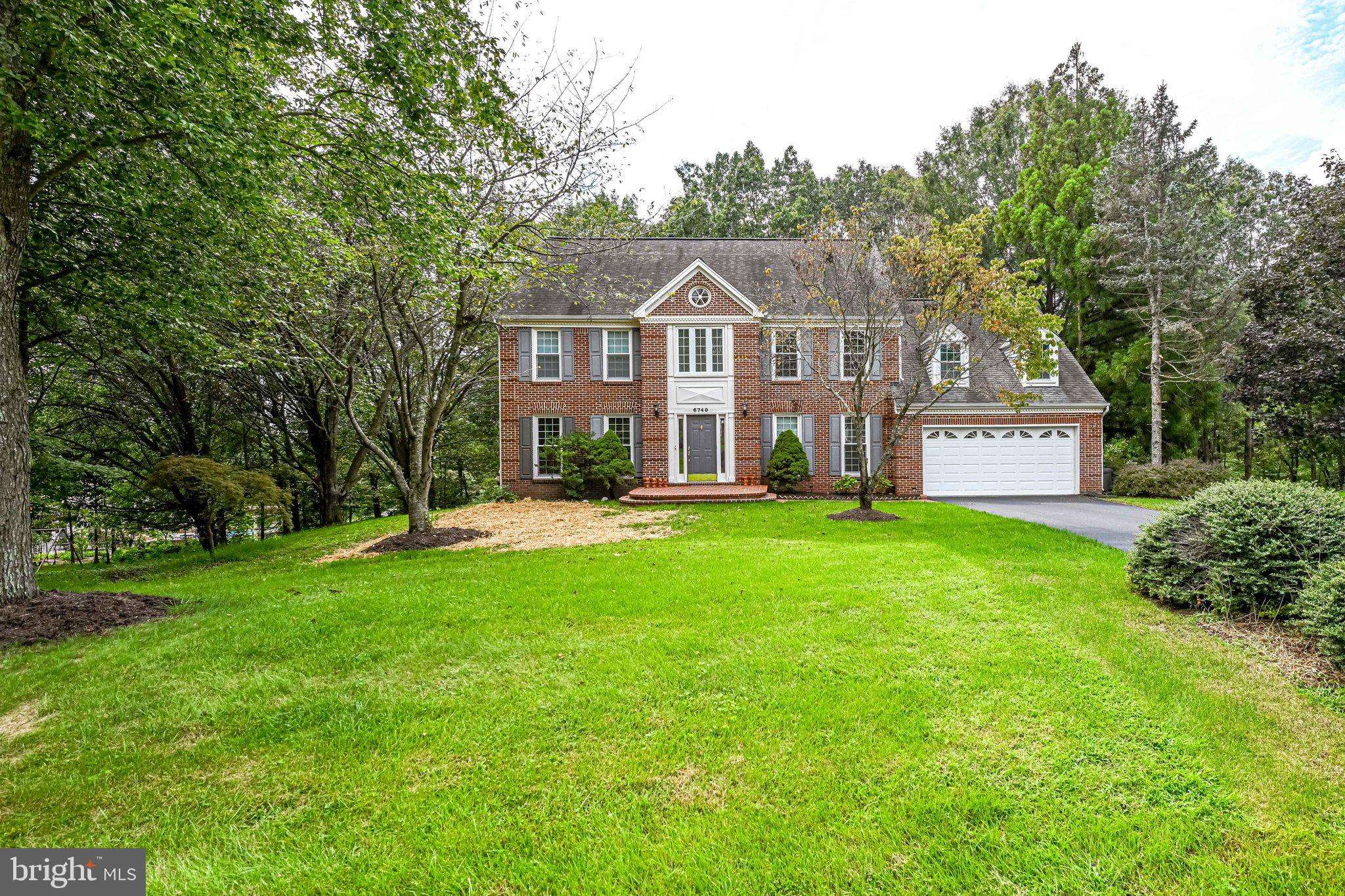 Centreville, VA 20121,6740 JADE POST LN