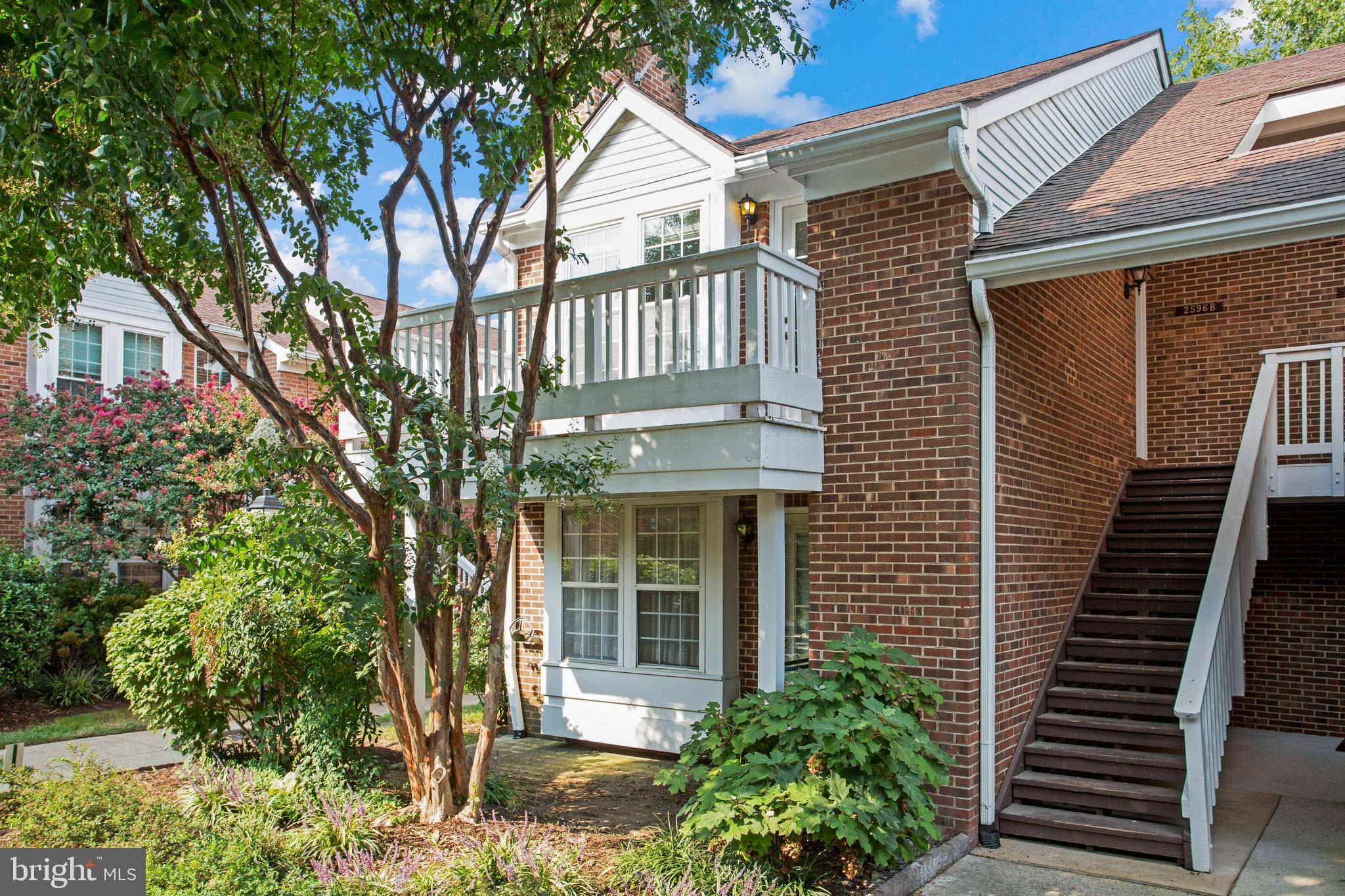 Arlington, VA 22206,2596 S ARLINGTON MILL DR #B