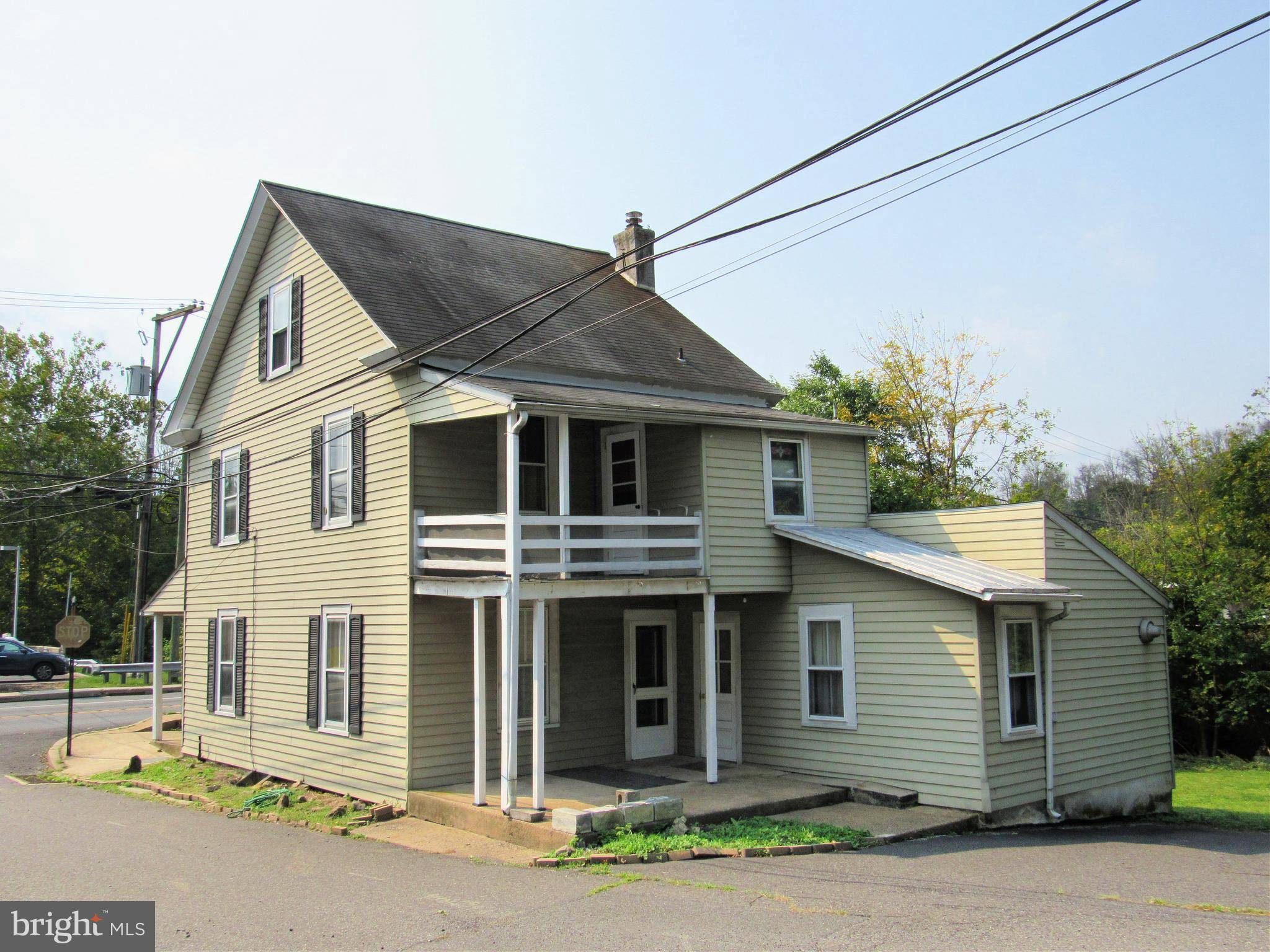 Green Lane, PA 18054,117 GRAVEL PIKE