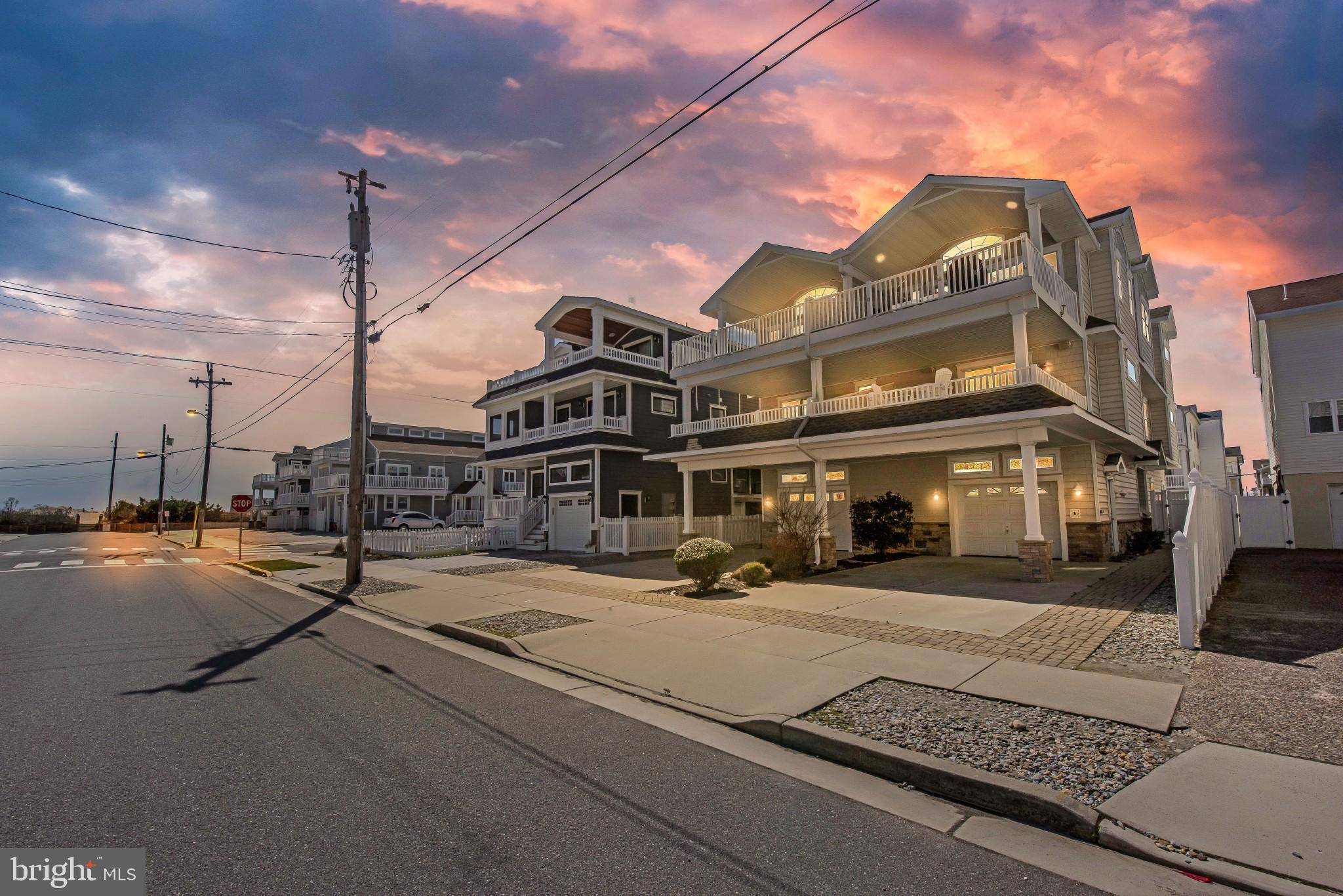 Sea Isle City, NJ 08243,26 49TH ST