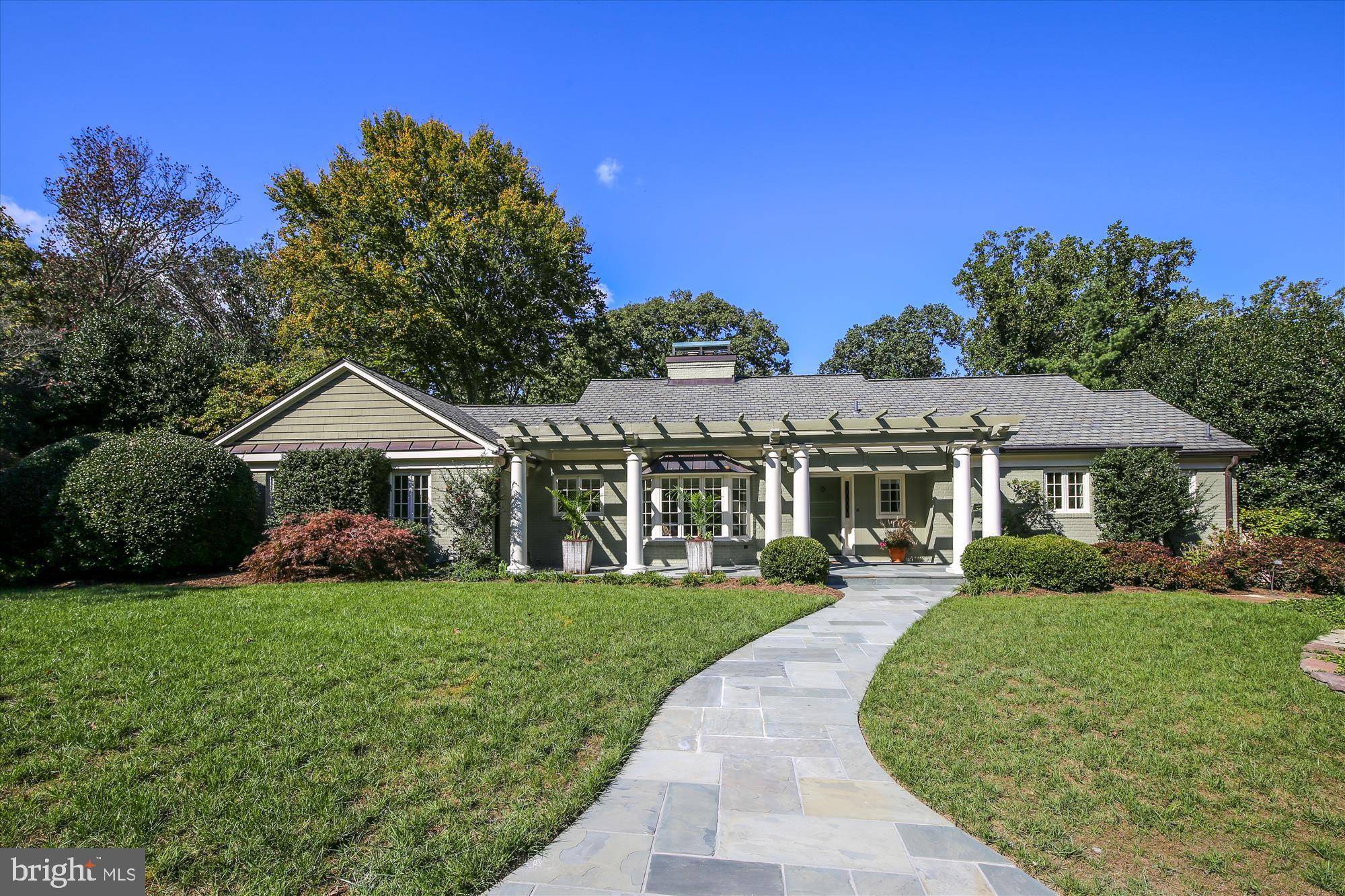 Mclean, VA 22101,1434 WOODACRE DRIVE