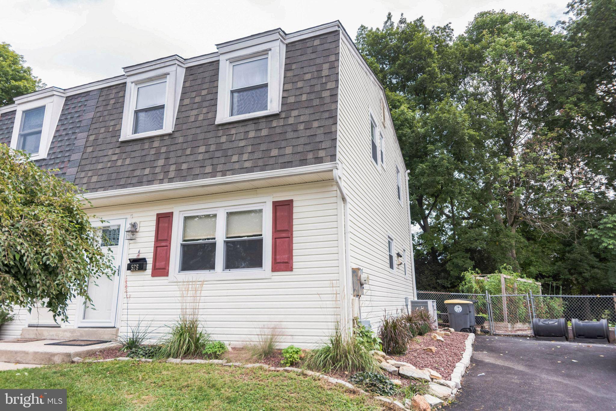 Downingtown, PA 19335,528 GRANT AVE