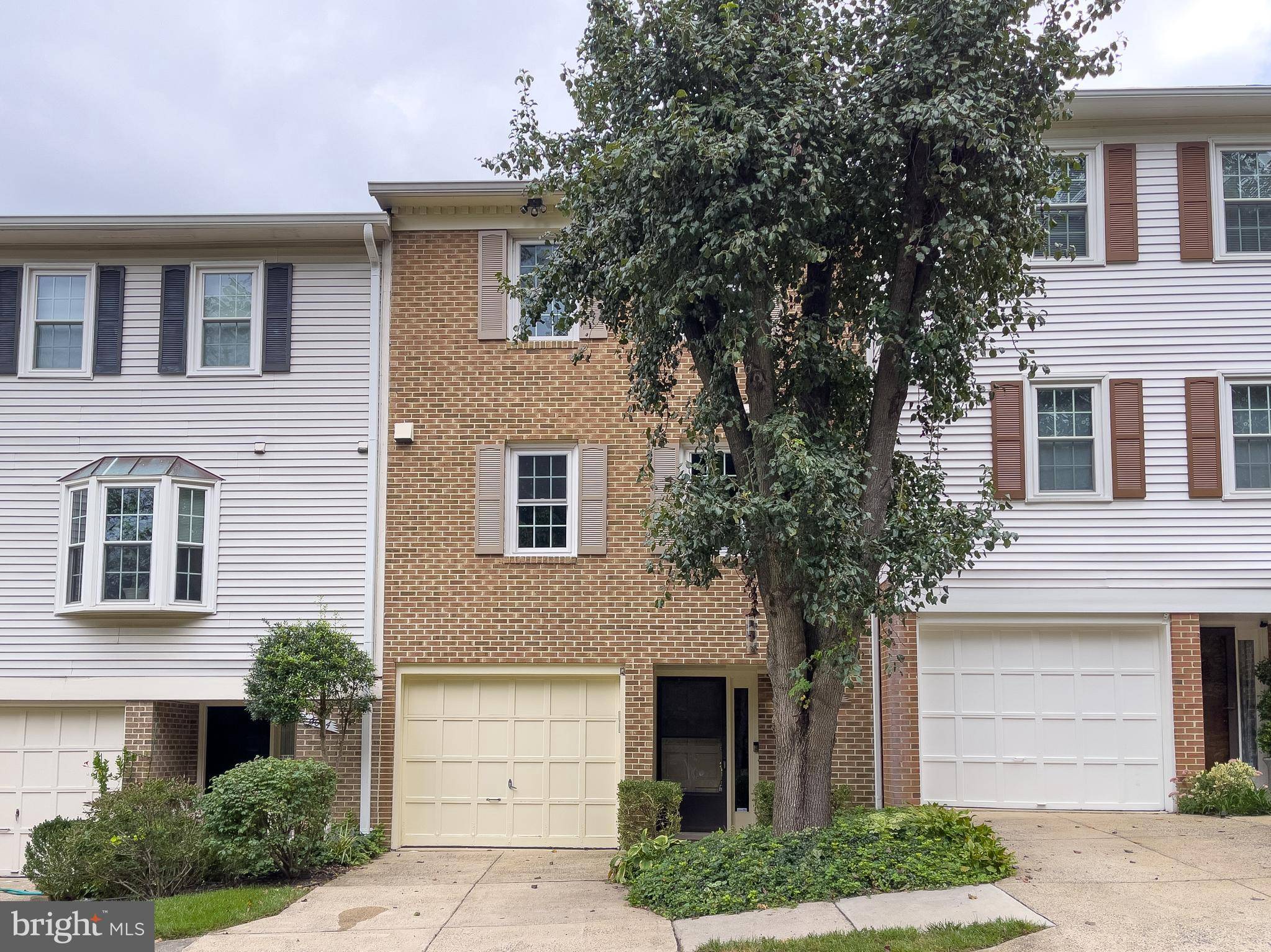 Alexandria, VA 22310,6006 CROWN ROYAL CIR