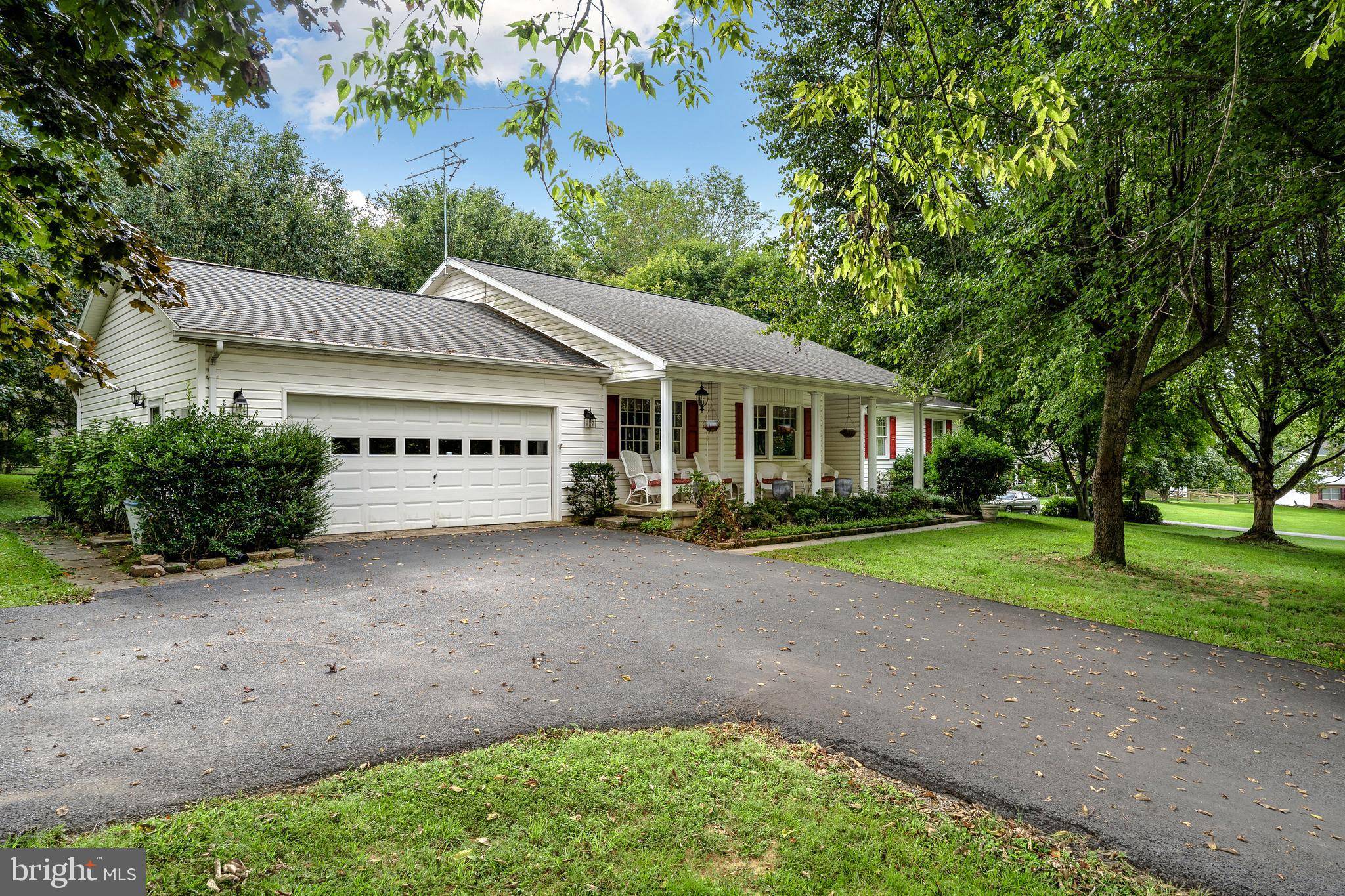 Bunker Hill, WV 25413,304 CHARMING LN