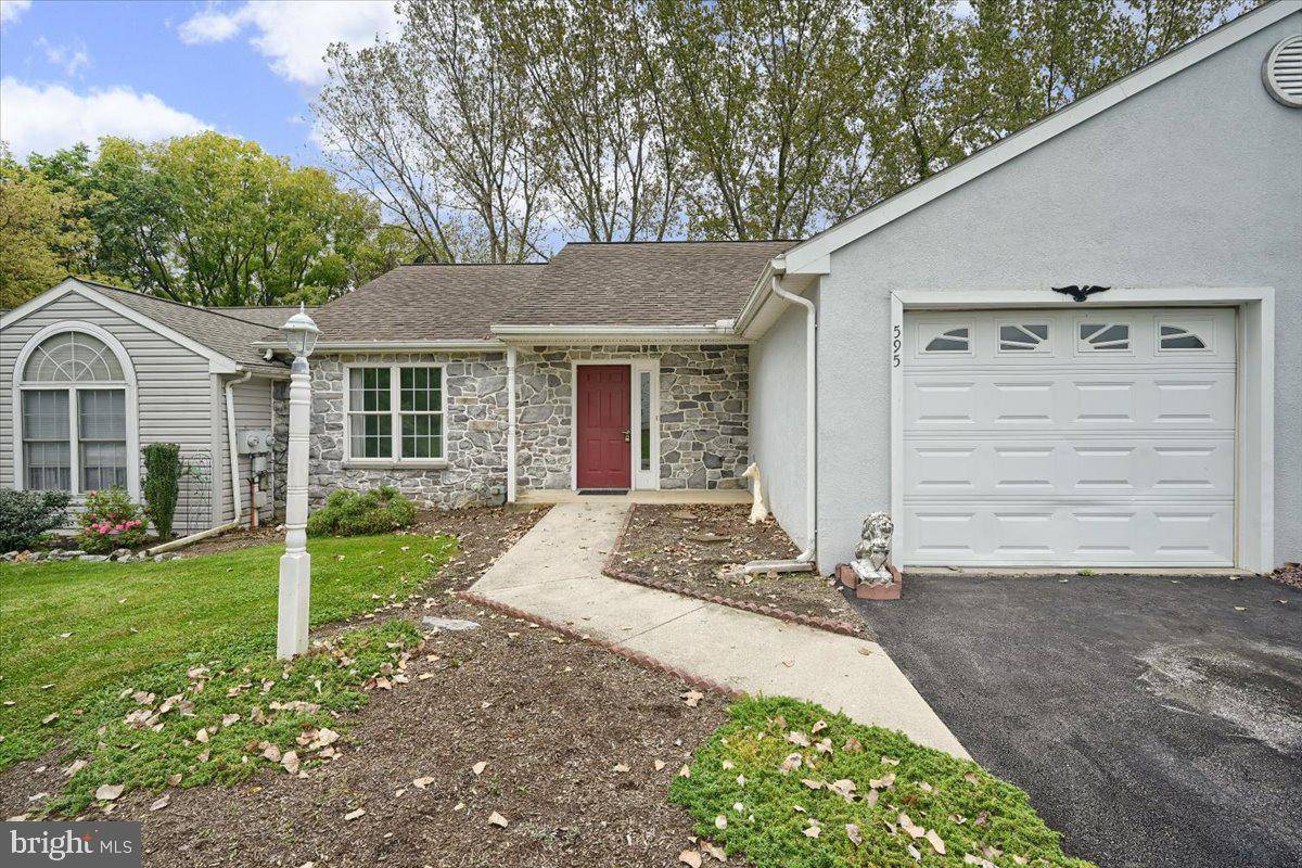 Lebanon, PA 17046,595 BLUEBERRY LN