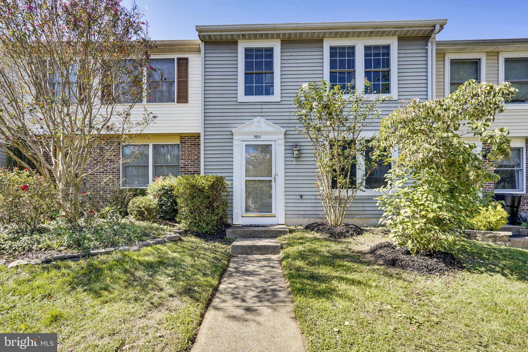 Centreville, VA 20121,5916 SPRUCE RUN CT