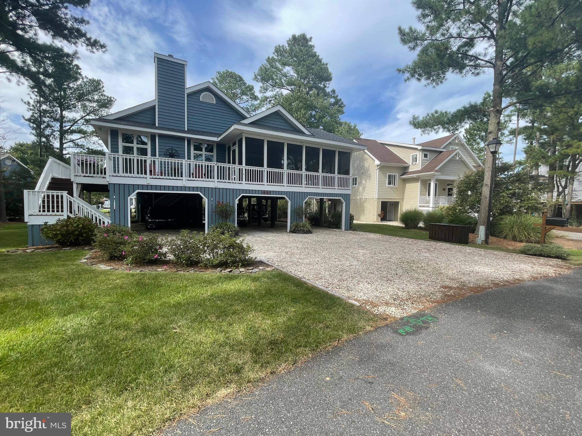 Bethany Beach, DE 19930,939 PINE TREE LN