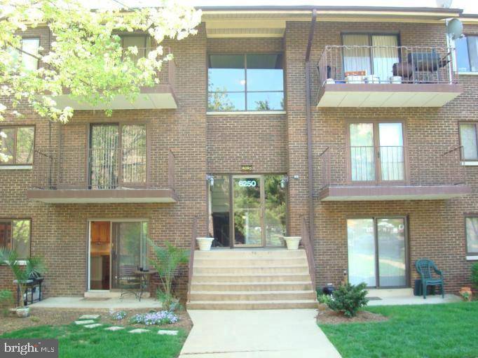 Alexandria, VA 22312,6250 EDSALL RD #201