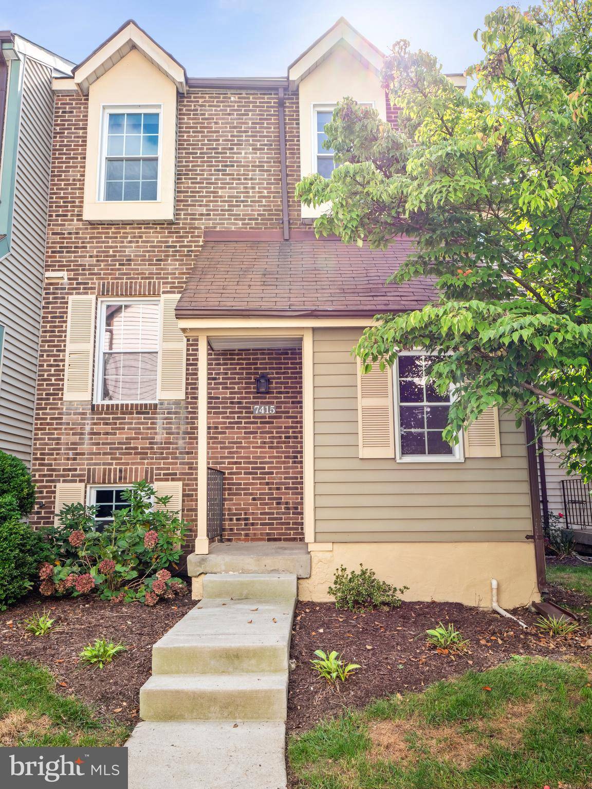 Columbia, MD 21045,7415 SWAN POINT WAY #8-2