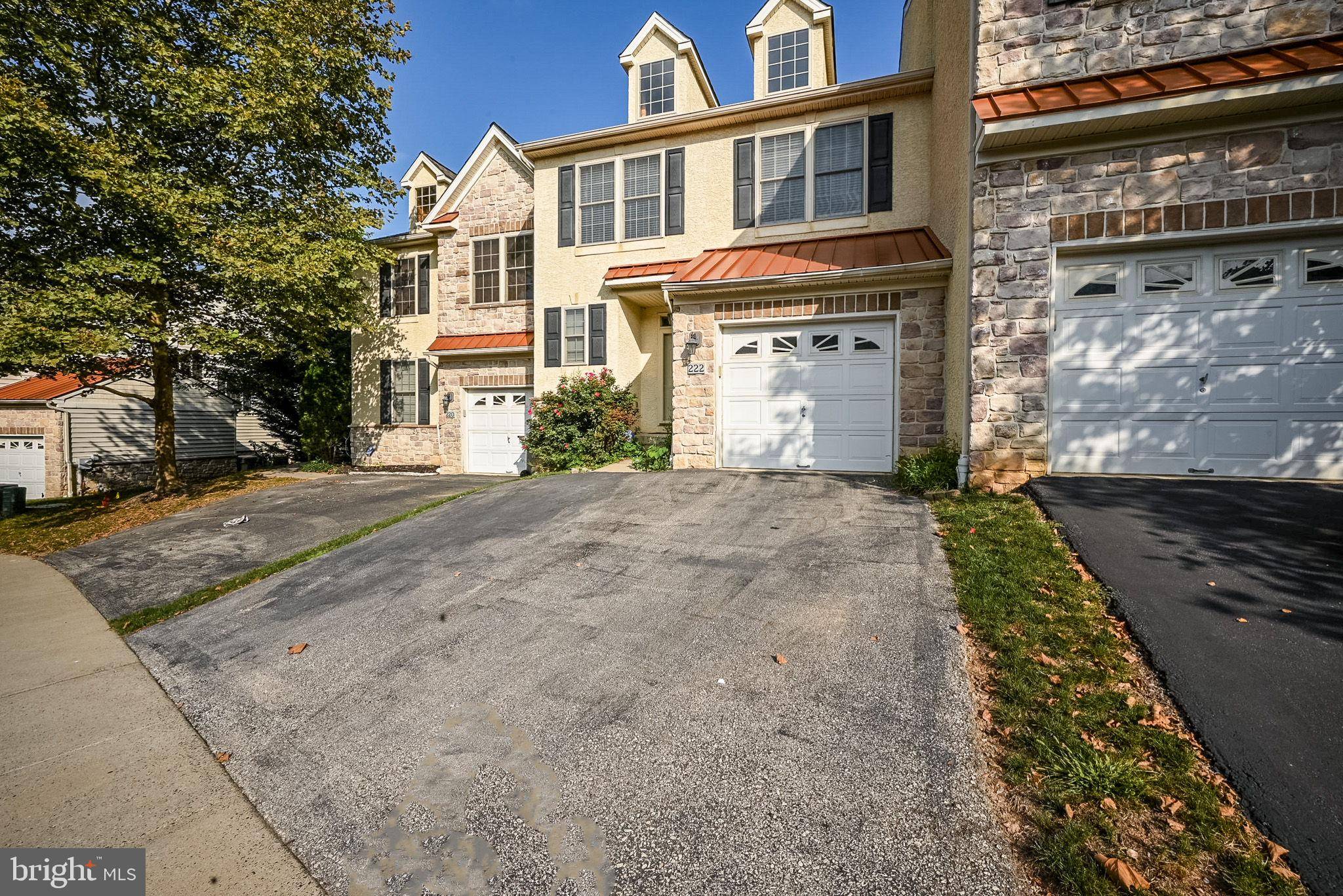 Conshohocken, PA 19428,222 BAREFIELD LN