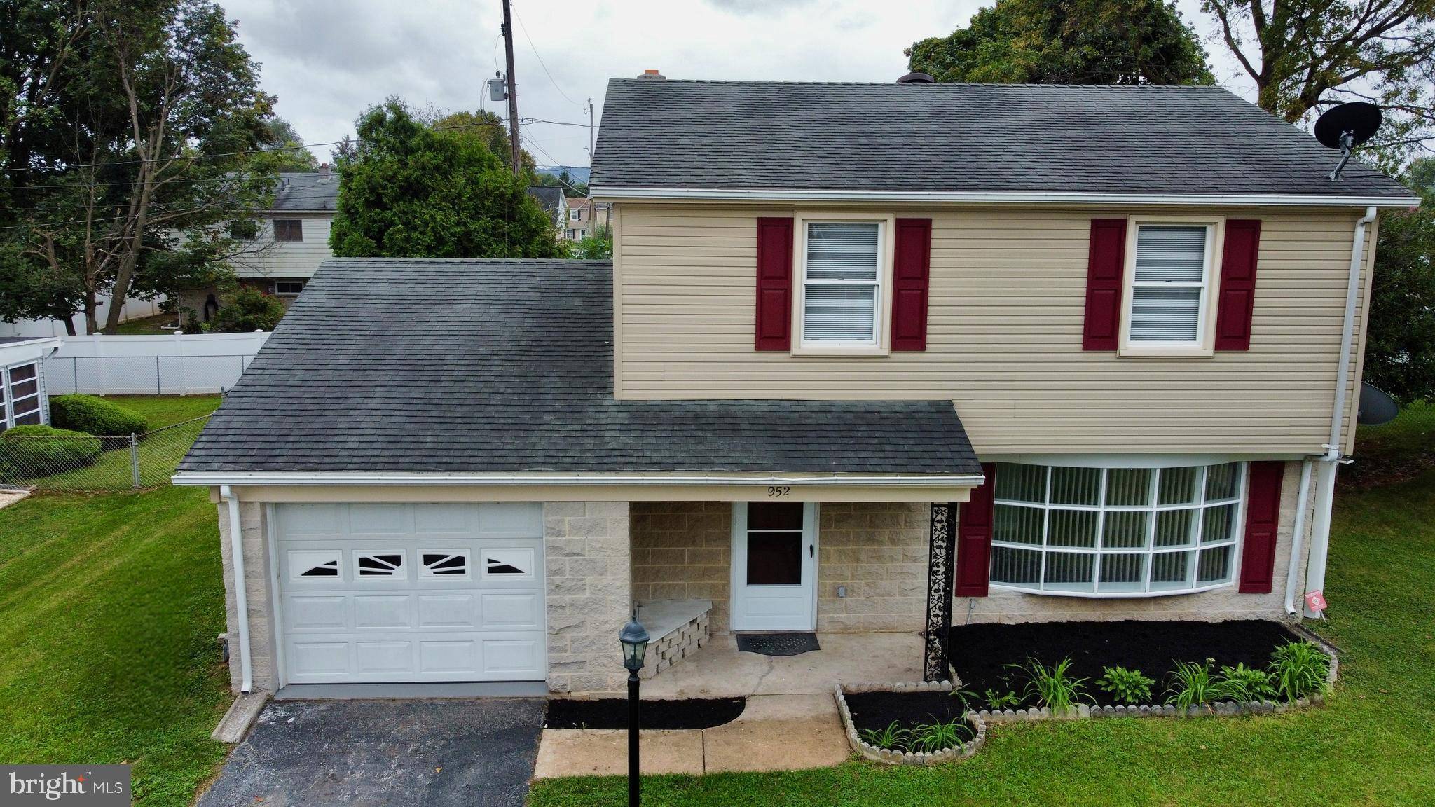 York, PA 17404,952 RICHWILL DR