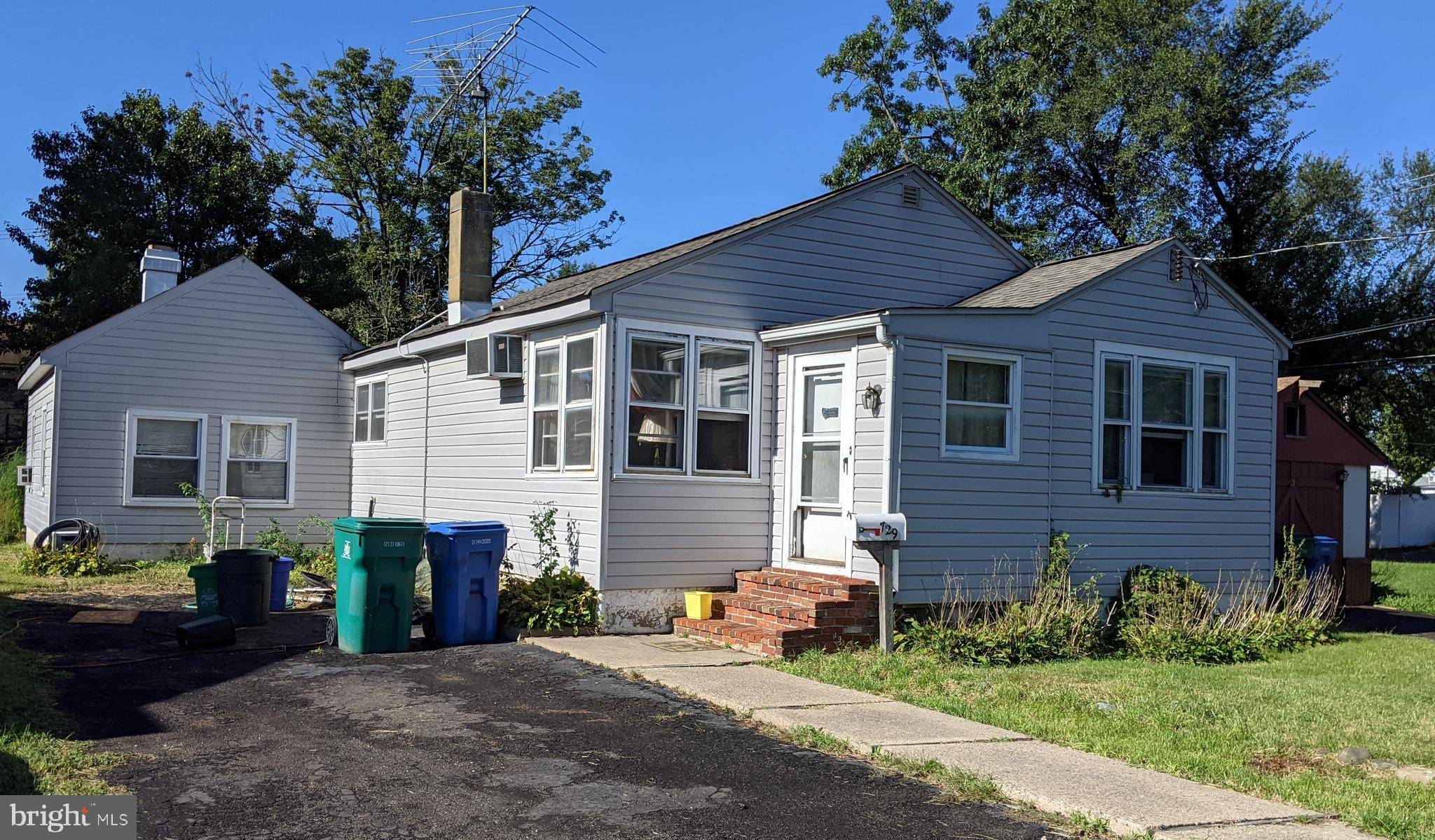 Bristol, PA 19007,729 MERLIN ST