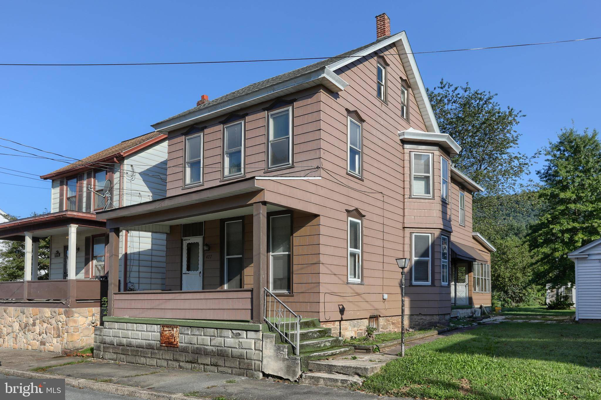 Williamstown, PA 17098,427 JULIAN ST