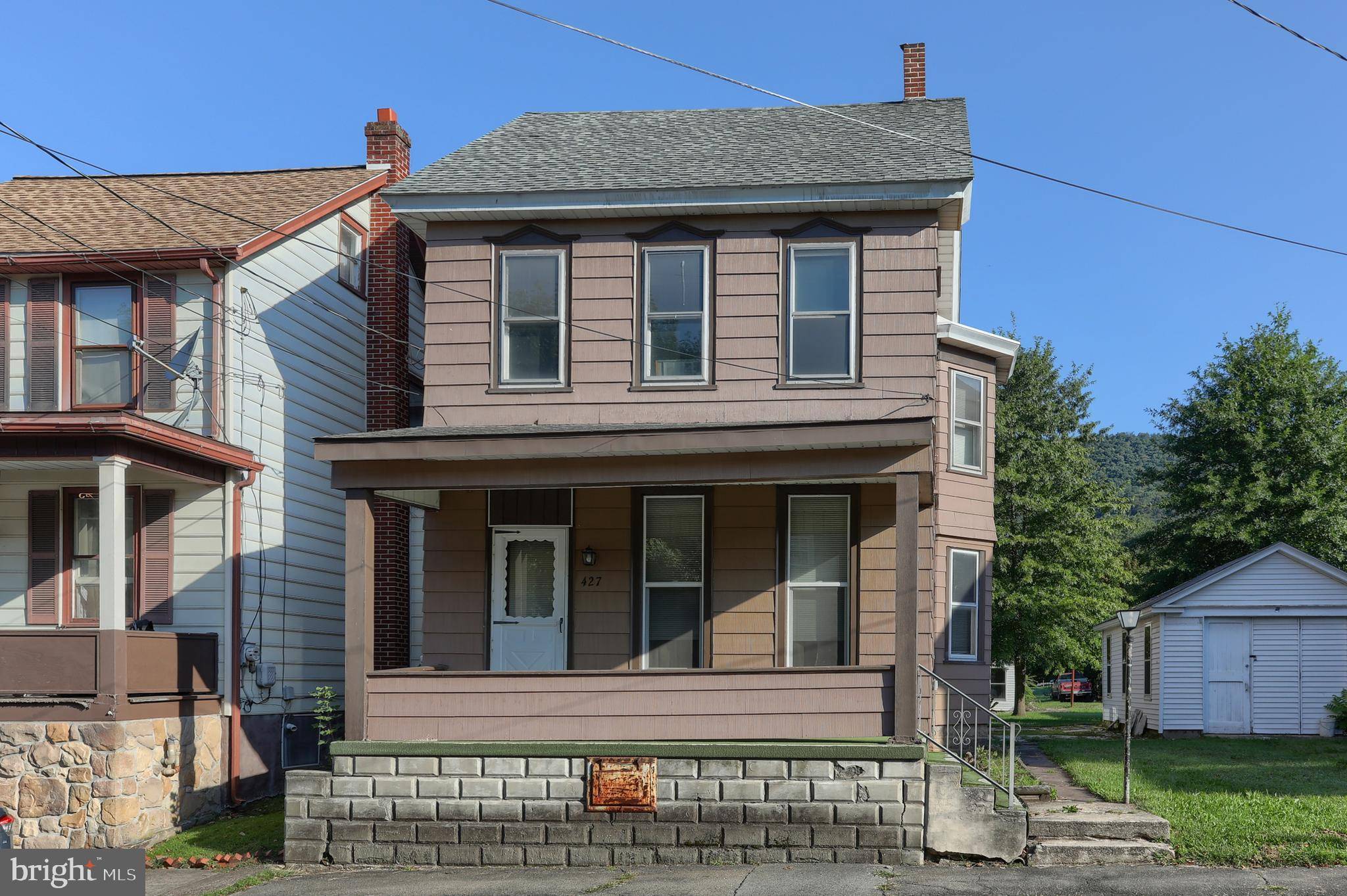 Williamstown, PA 17098,427 JULIAN ST