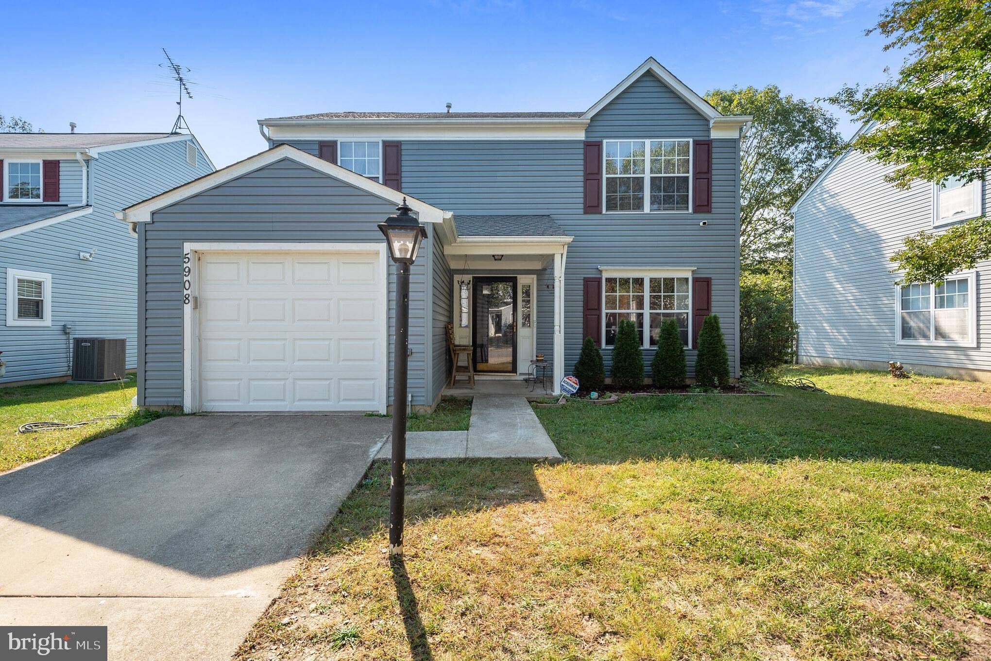 Waldorf, MD 20603,5908 SUNFISH CT