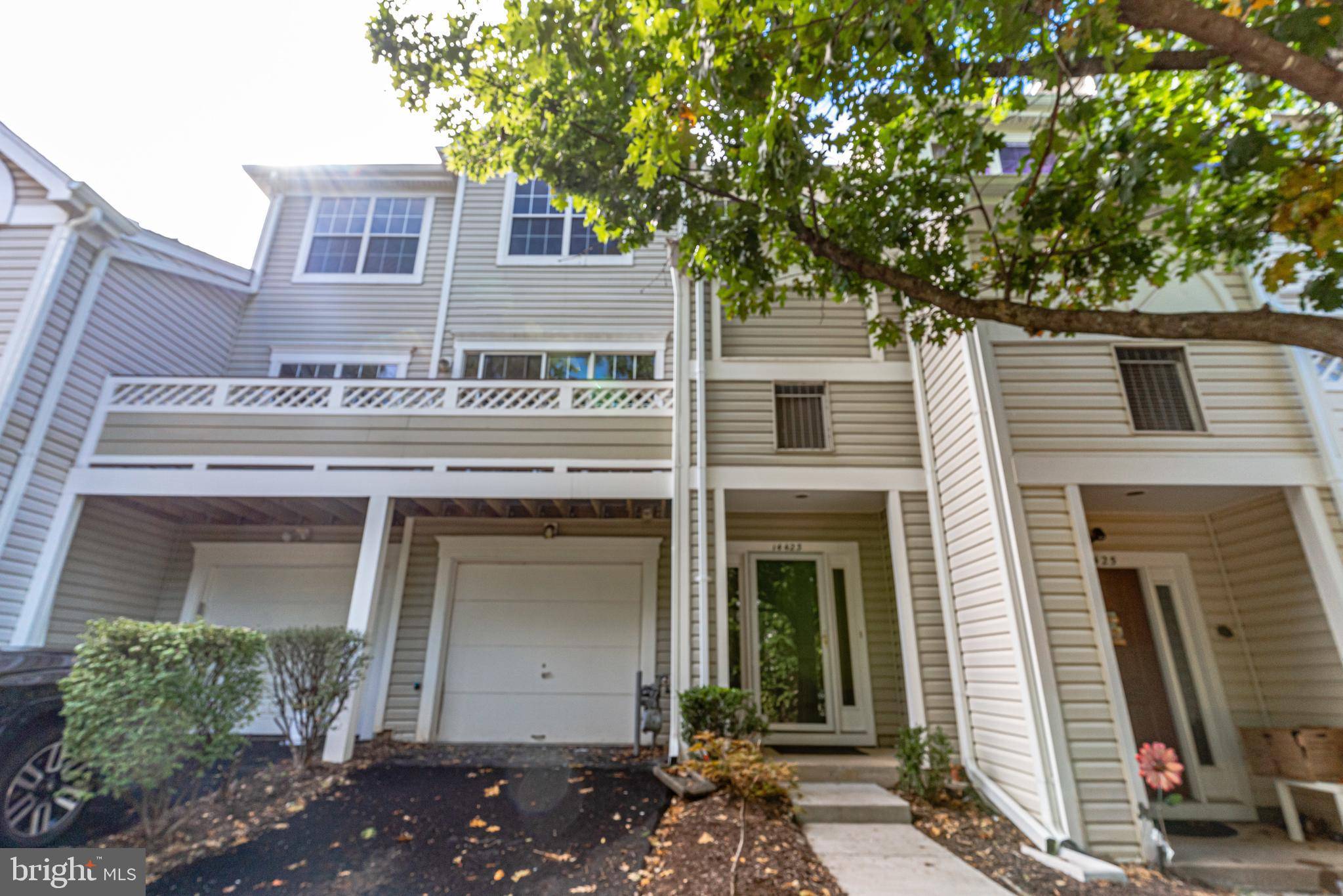 Centreville, VA 20120,14423 GLENCREST CIR #123