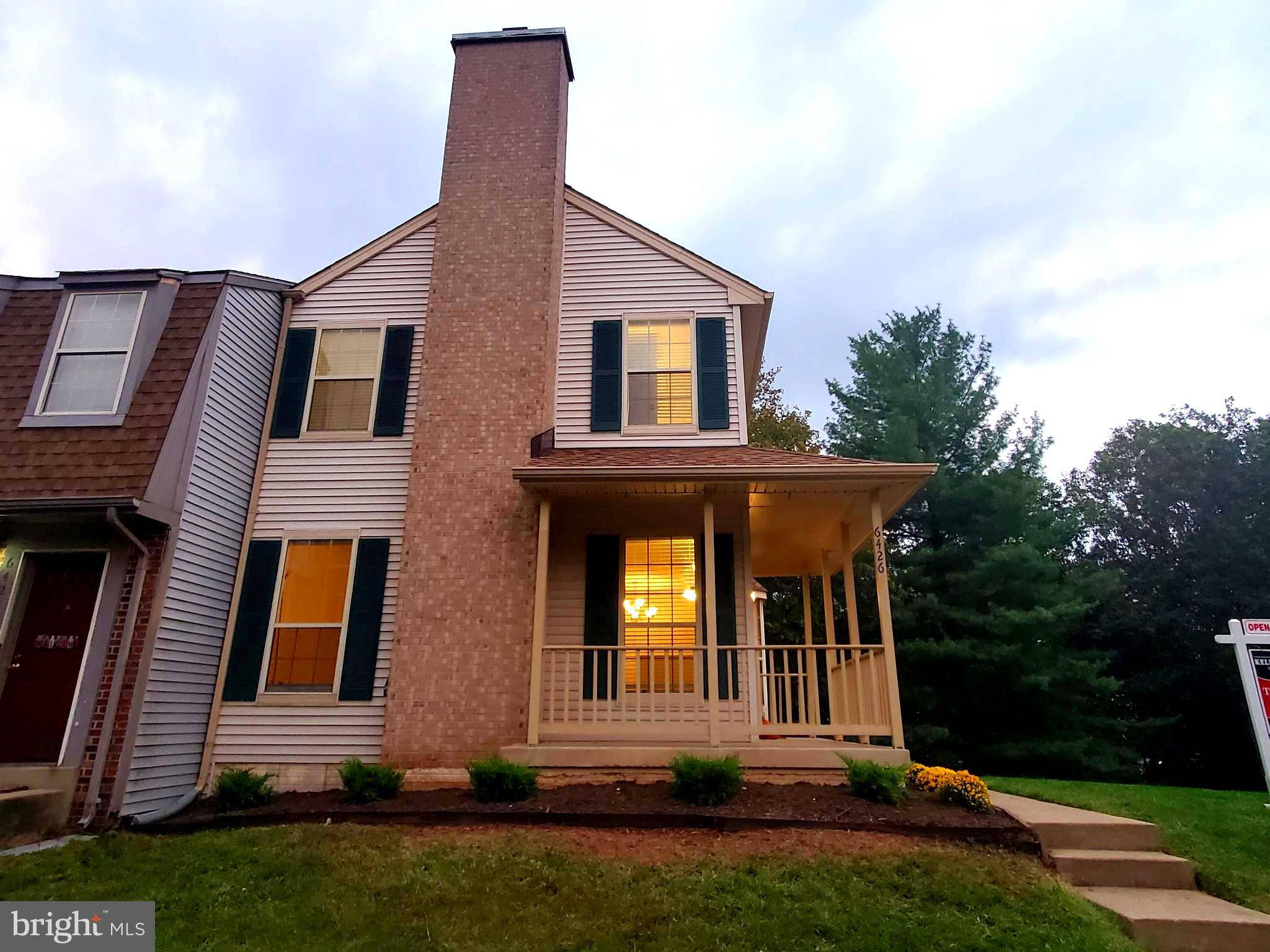 Centreville, VA 20121,6426 SELBY CT