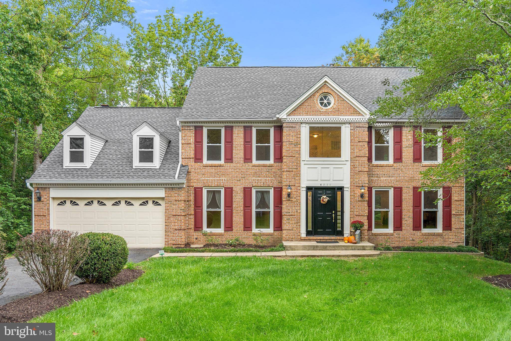 Centreville, VA 20121,6711 JADE POST LN