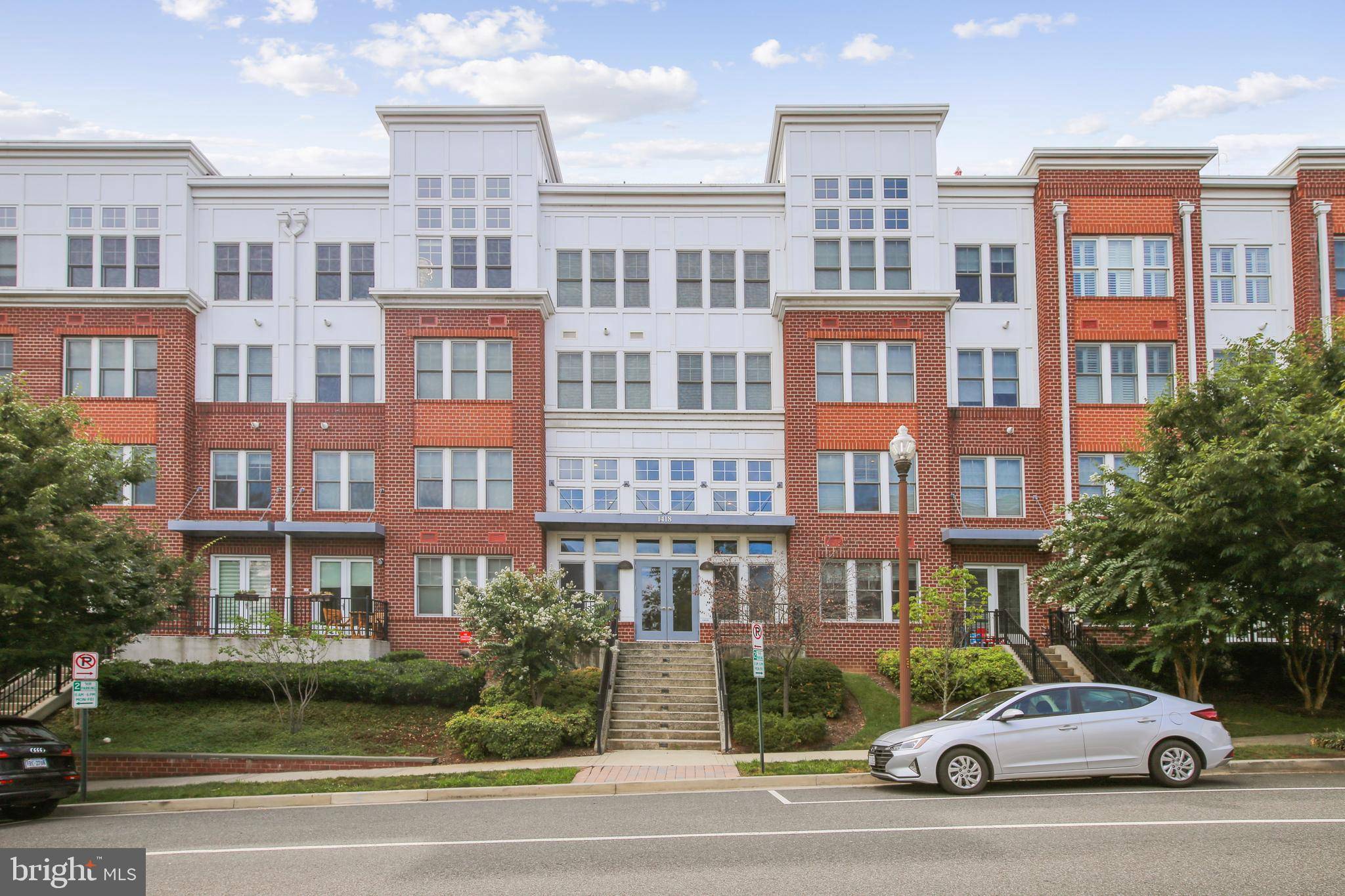 Arlington, VA 22209,1418 N RHODES ST #B-112