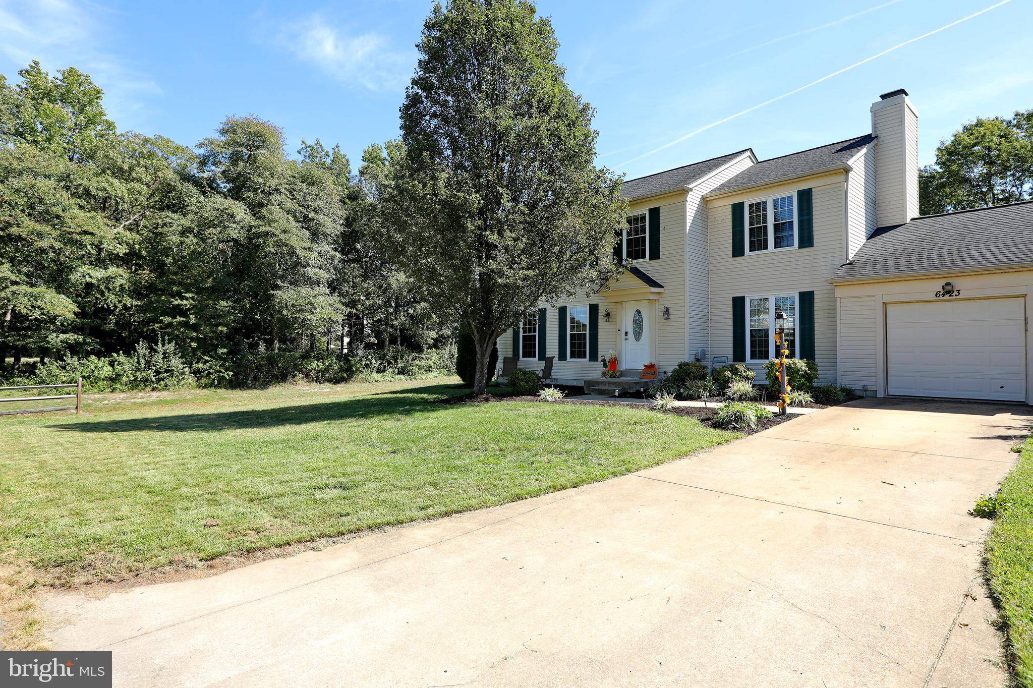 Waldorf, MD 20603,6423 COPPERHEAD CT