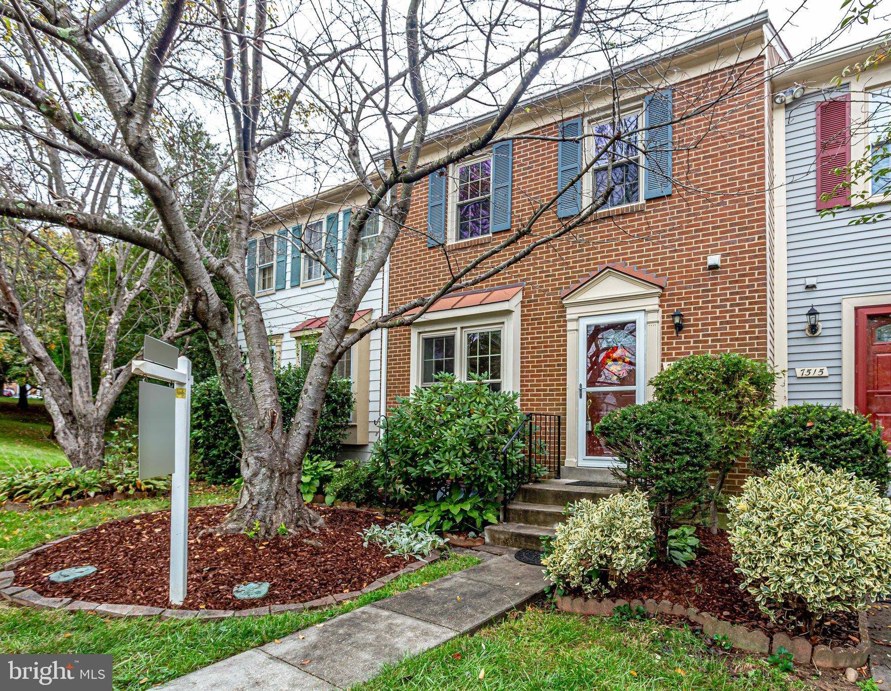 Alexandria, VA 22315,7513 BLANFORD CT