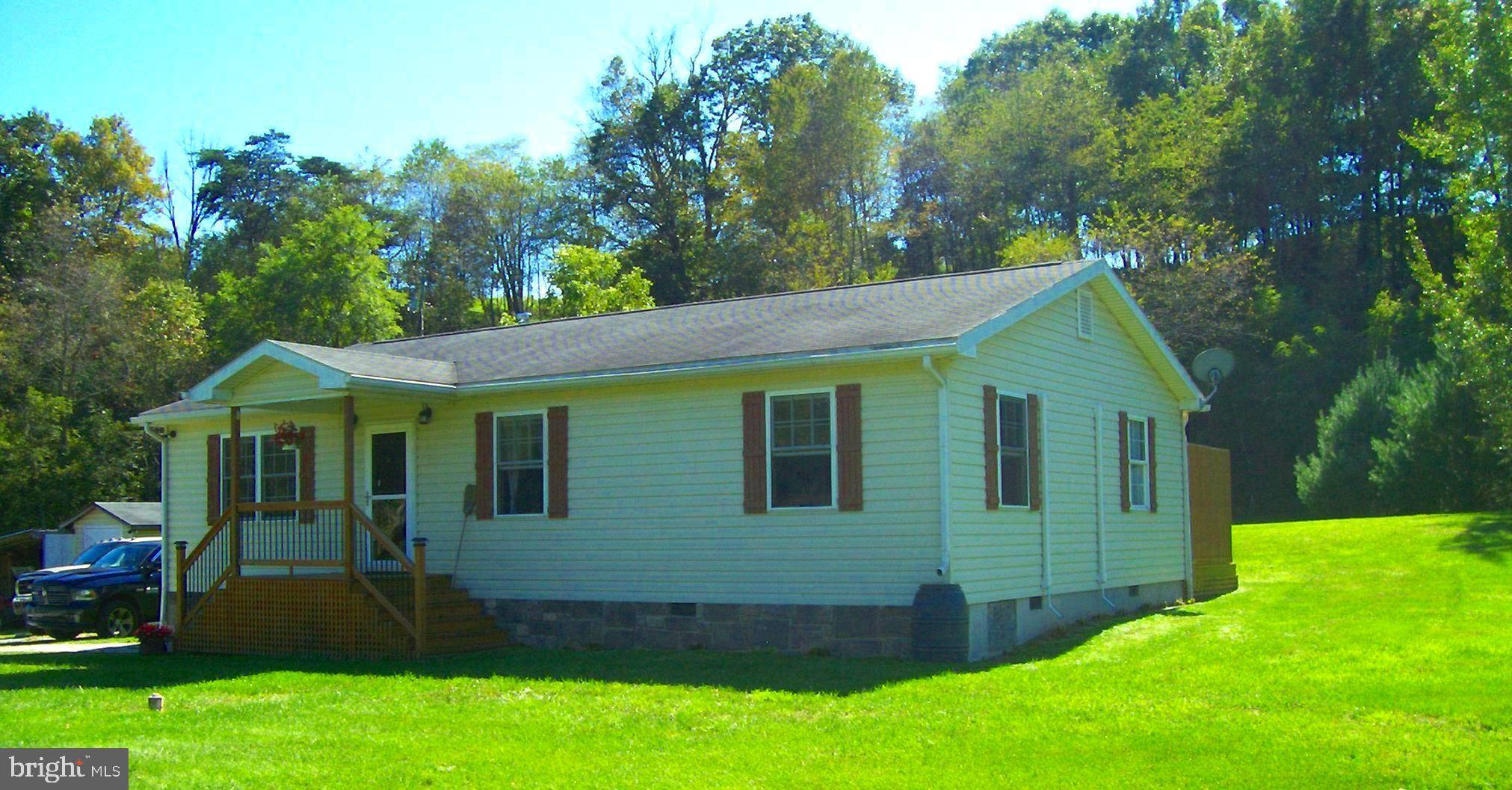 Mathias, WV 26812,50 SEE LANE