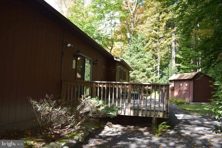 Pocono Lake, PA 18347,279 PAXINOS DR