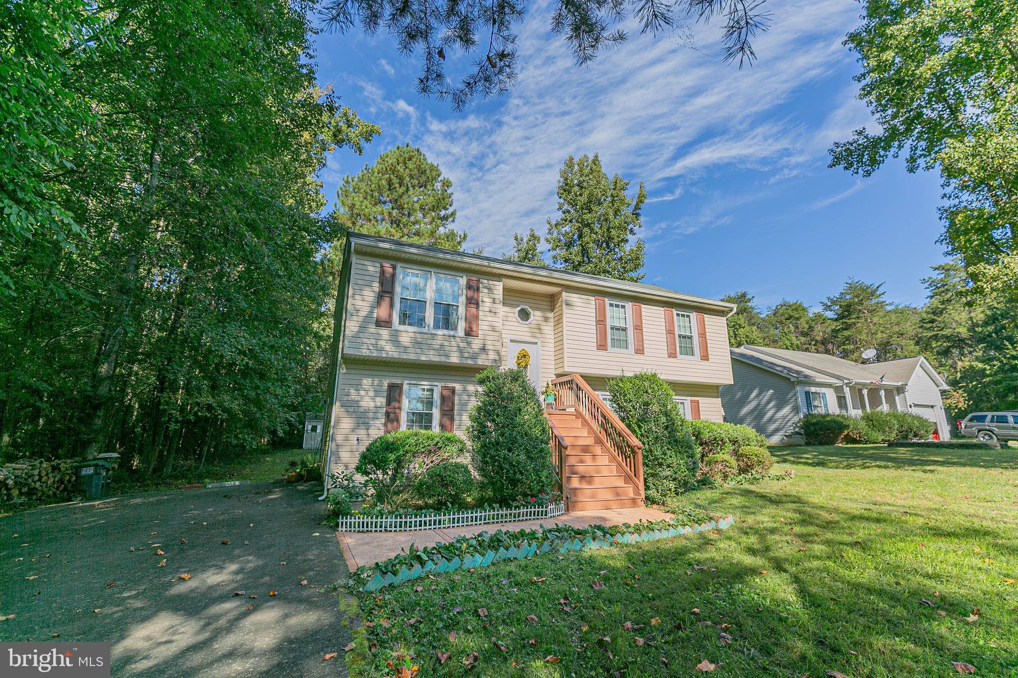 Ruther Glen, VA 22546,388 LAND OR DR