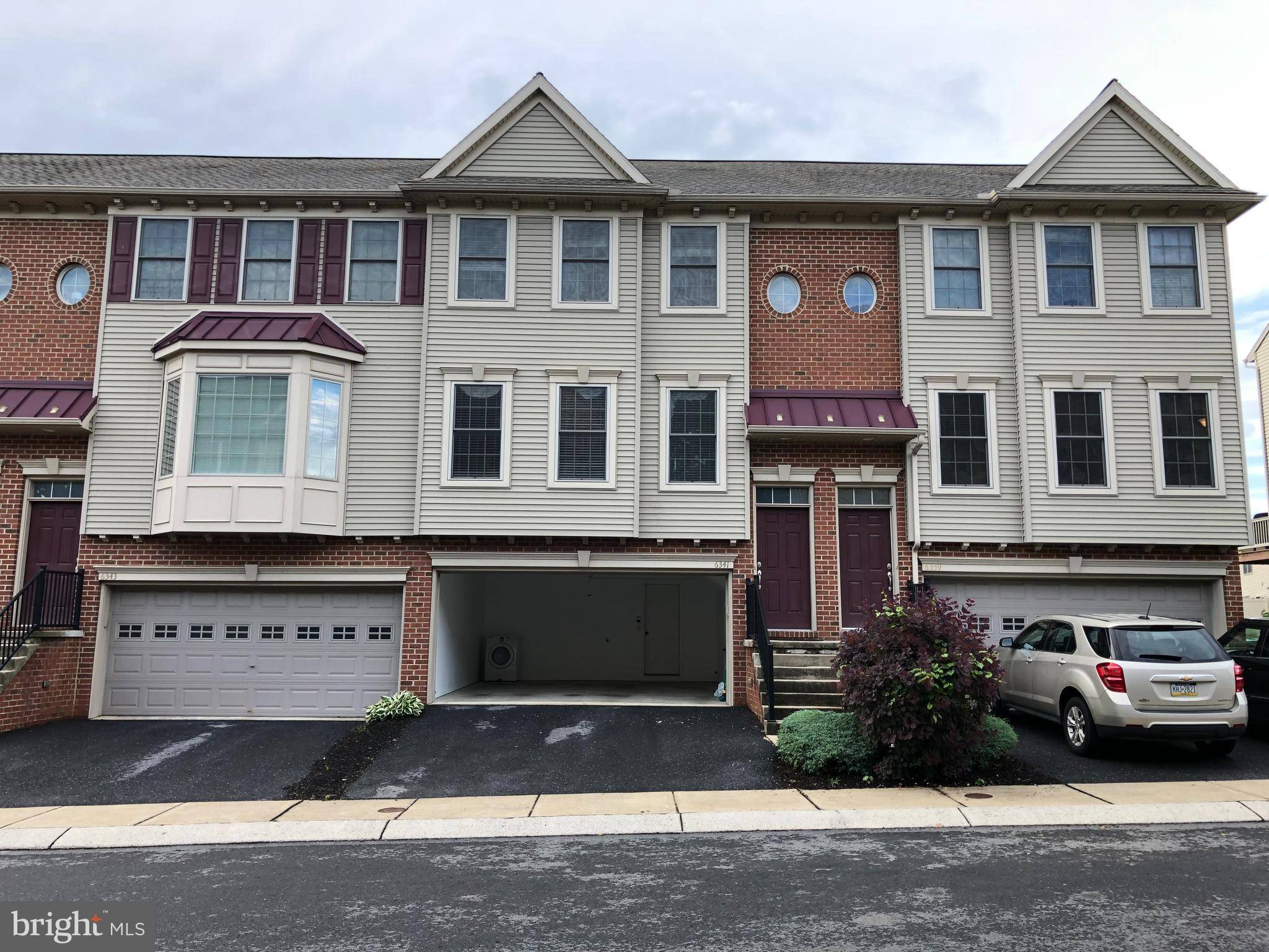 Mechanicsburg, PA 17050,6341 CREEKBEND