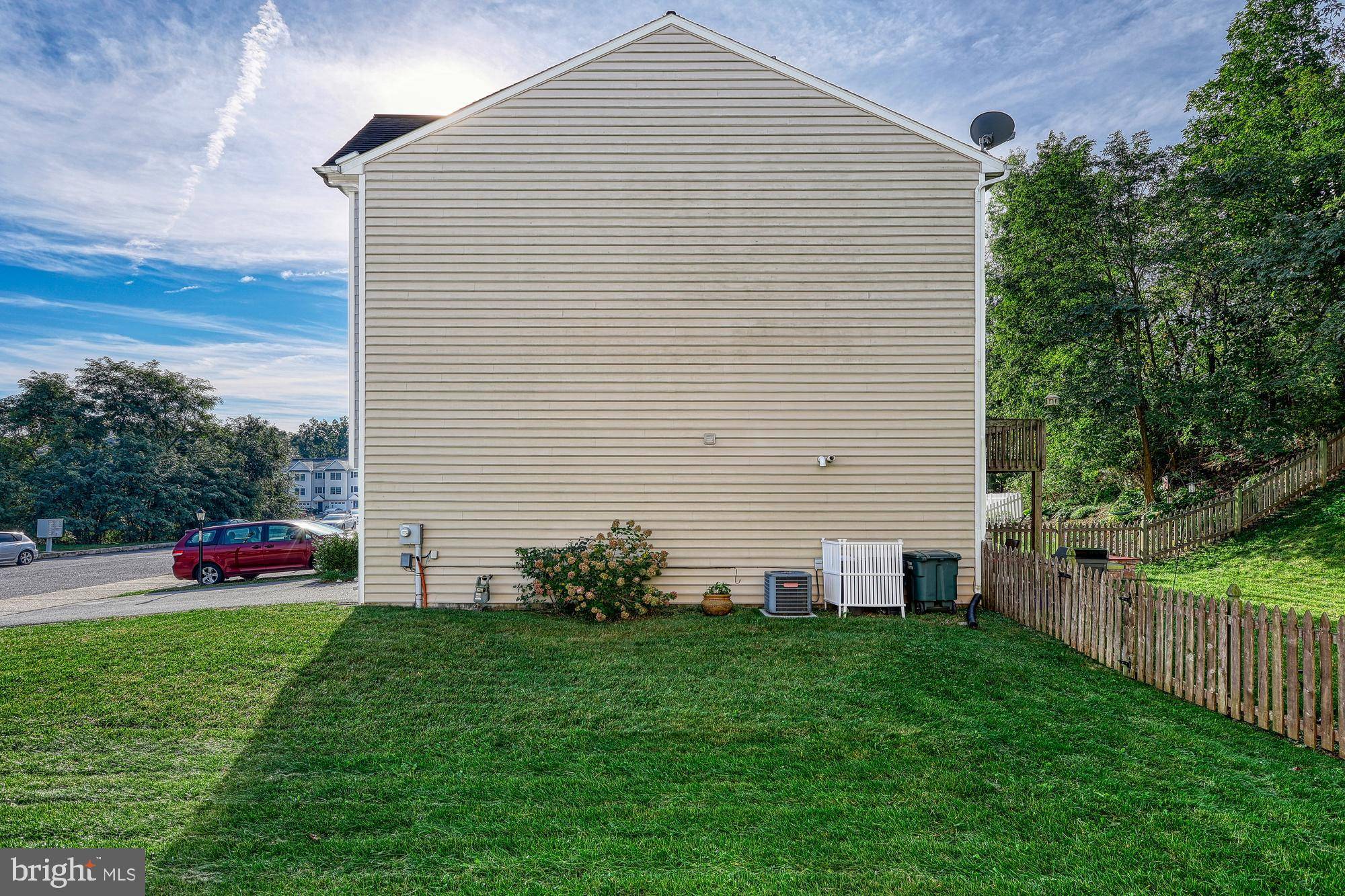 York, PA 17406,600 KENTWELL DR