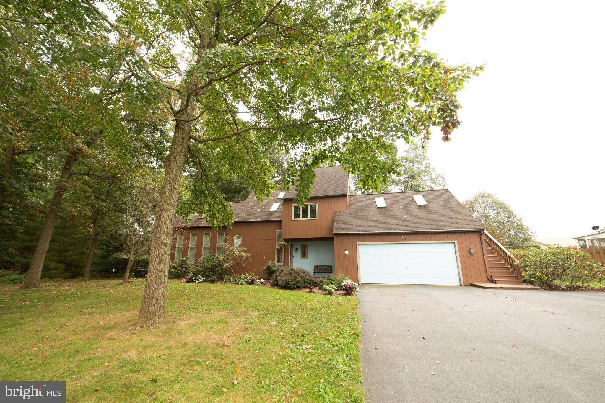 Lititz, PA 17543,40 SKYVIEW LN