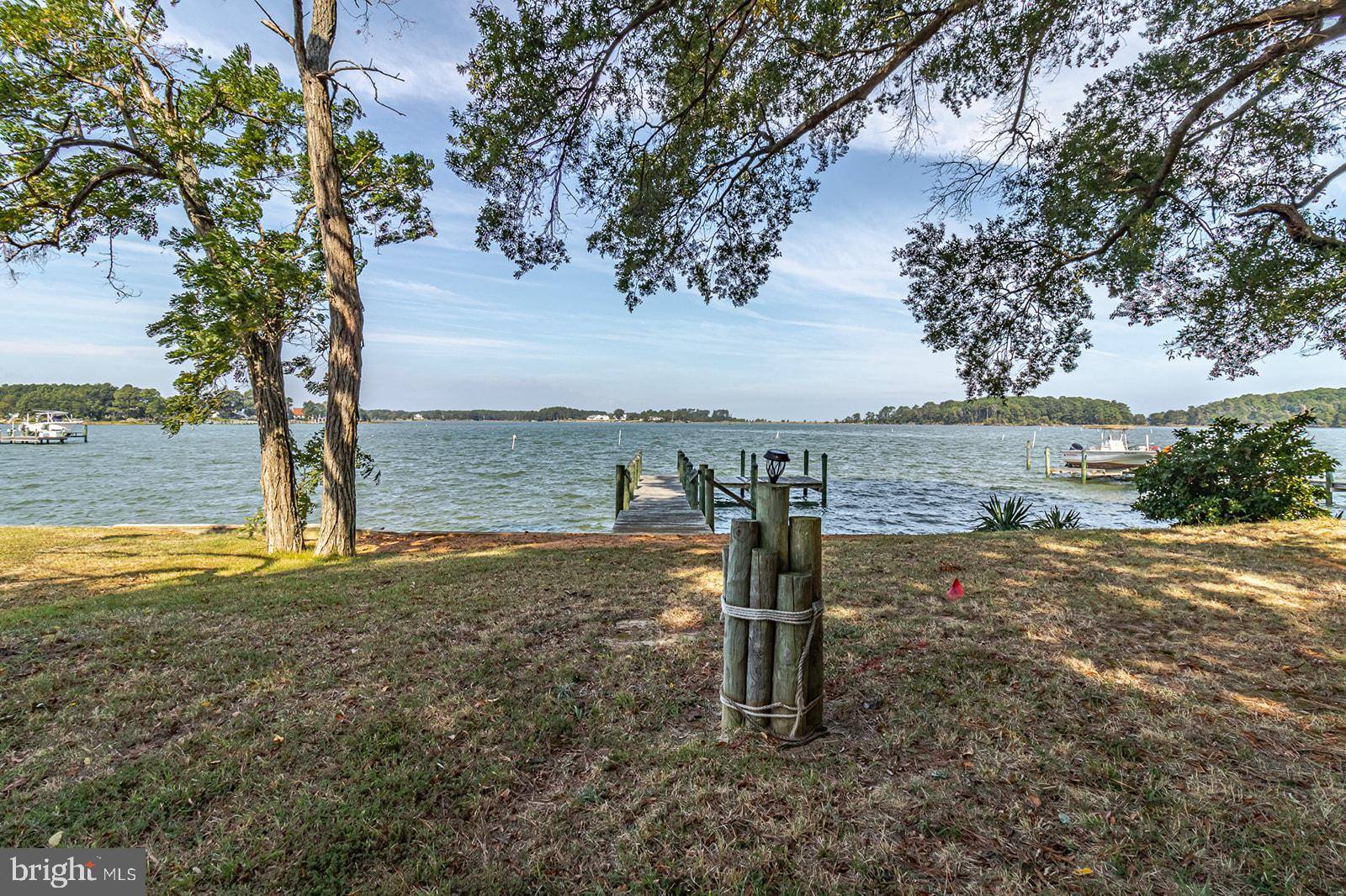 Reedville, VA 22539,9 MARINA POINT RD