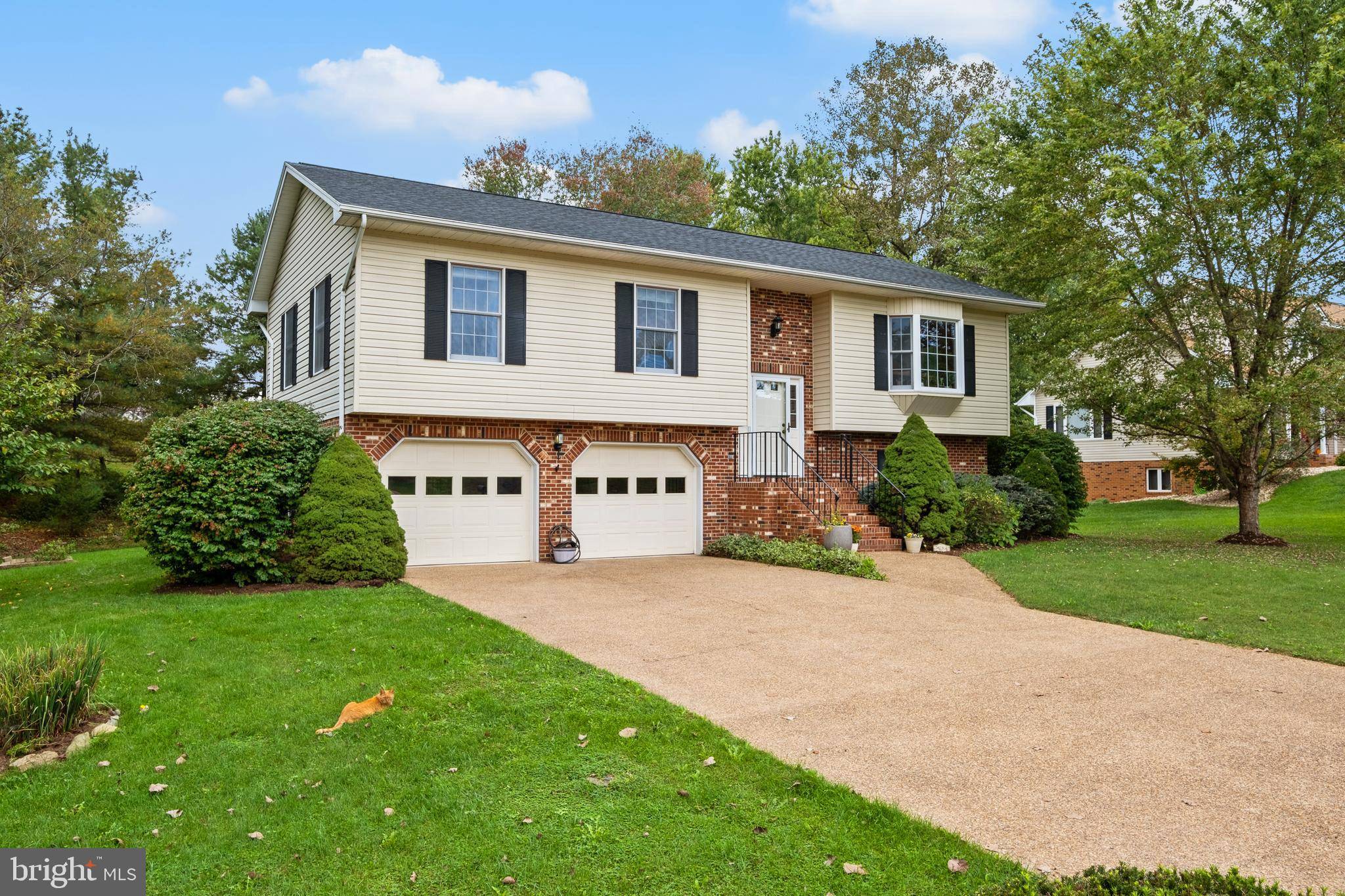 New Market, VA 22844,305 PERIWINKLE LN