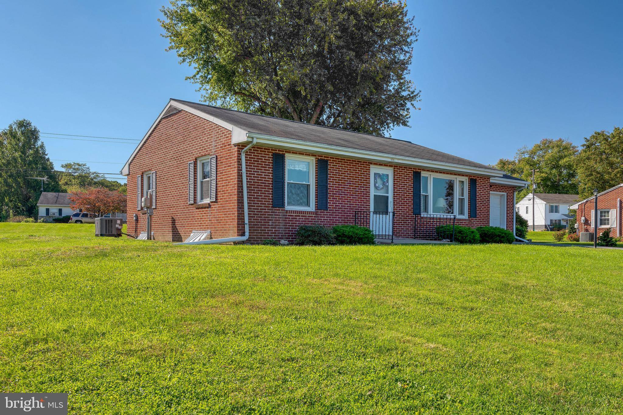 Willow Street, PA 17584,1418 BEAVER VALLEY PIKE