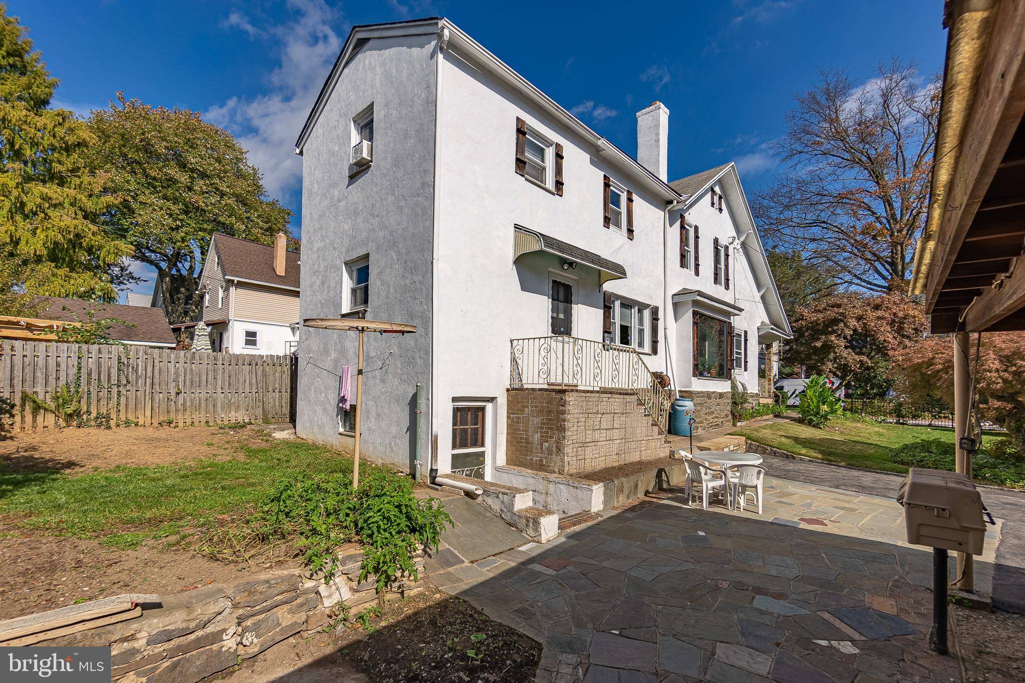 Narberth, PA 19072,204-206 IONA AVE