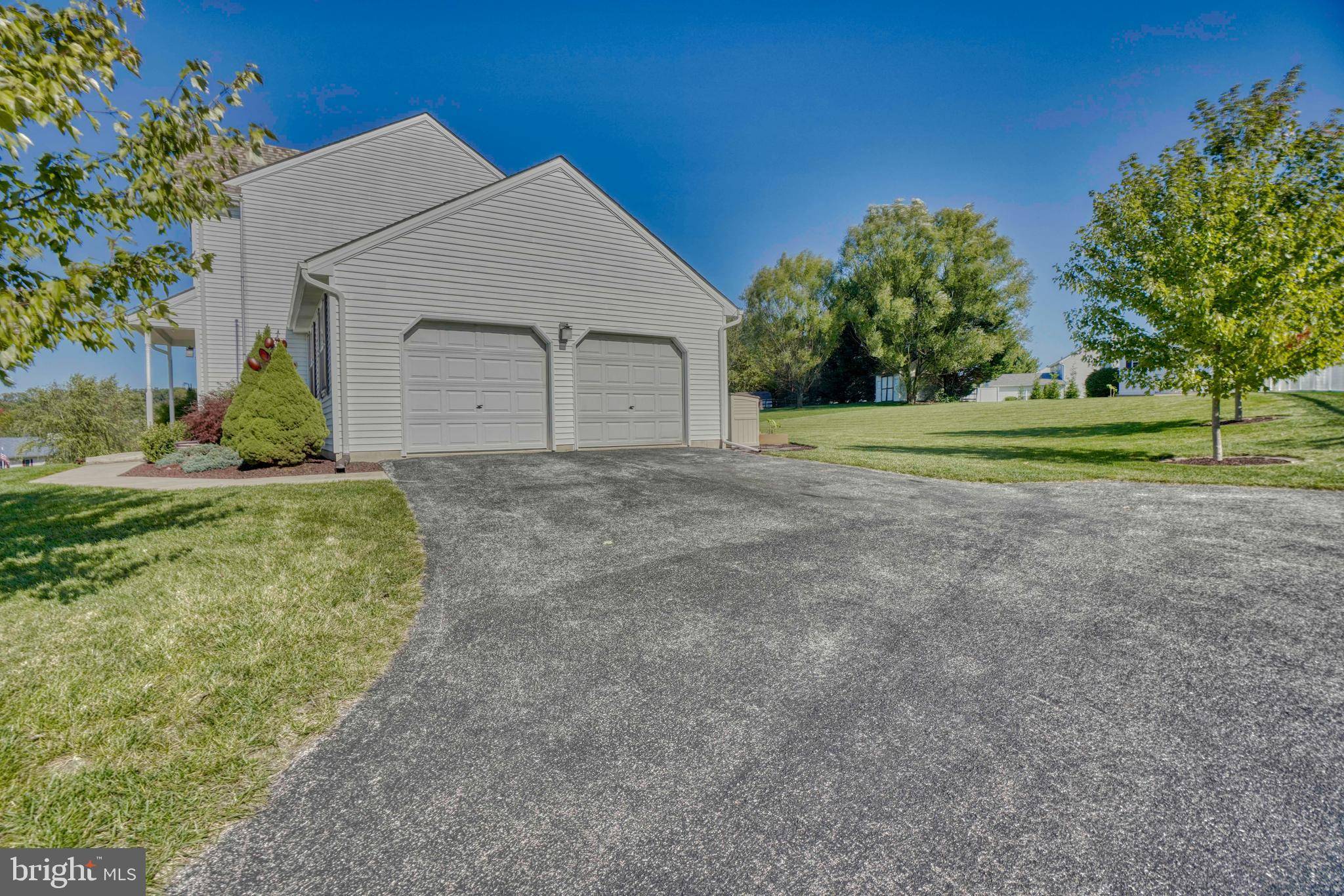 Stewartstown, PA 17363,232 COOL SPRING LN