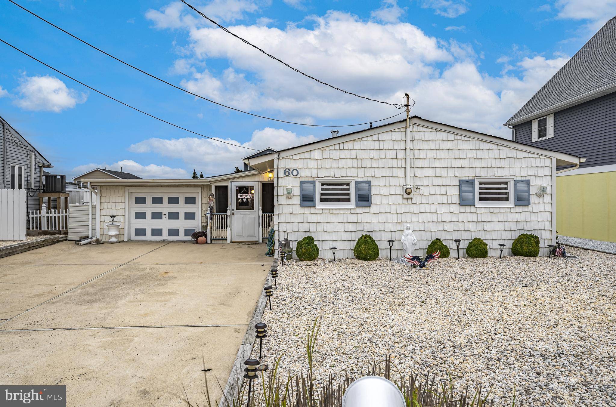 Tuckerton, NJ 08087,60 LAKE SUPERIOR