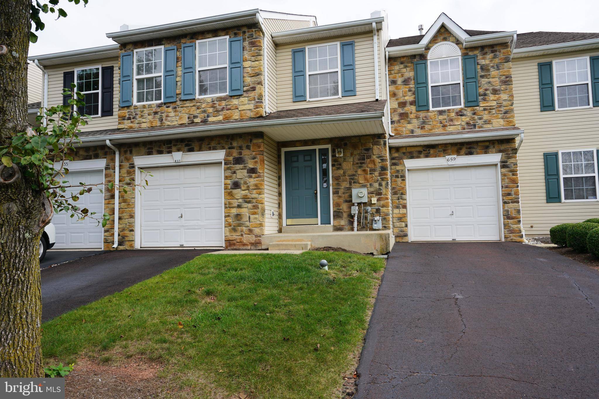 Harleysville, PA 19438,657 CHADBOURNE CT