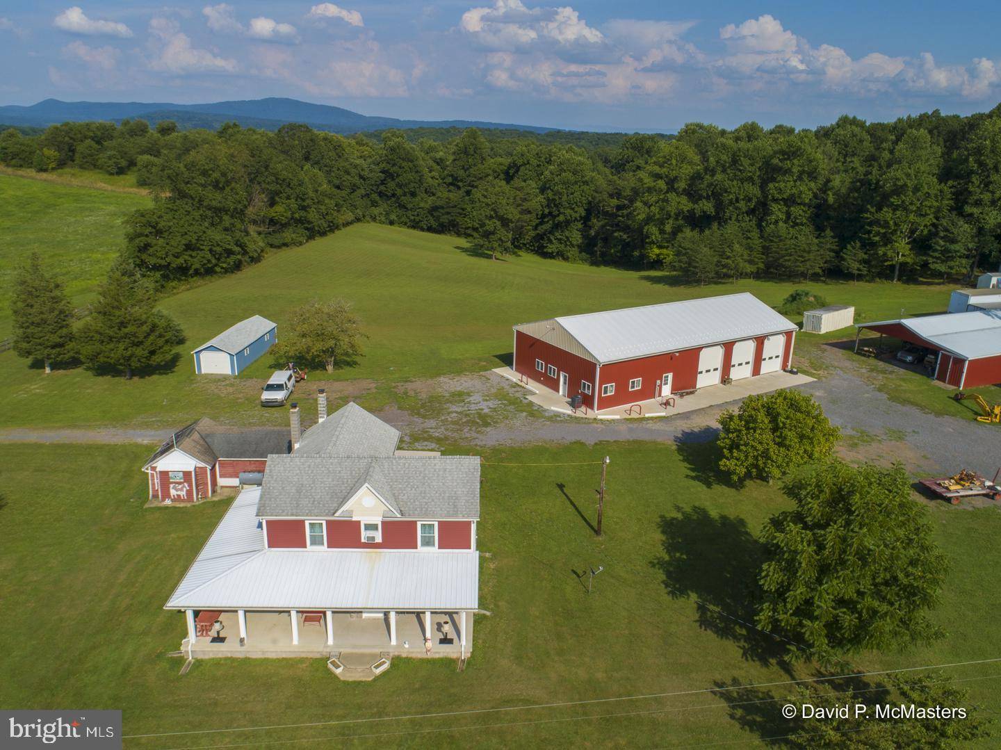 Hedgesville, WV 25427,8369 RIVER RD