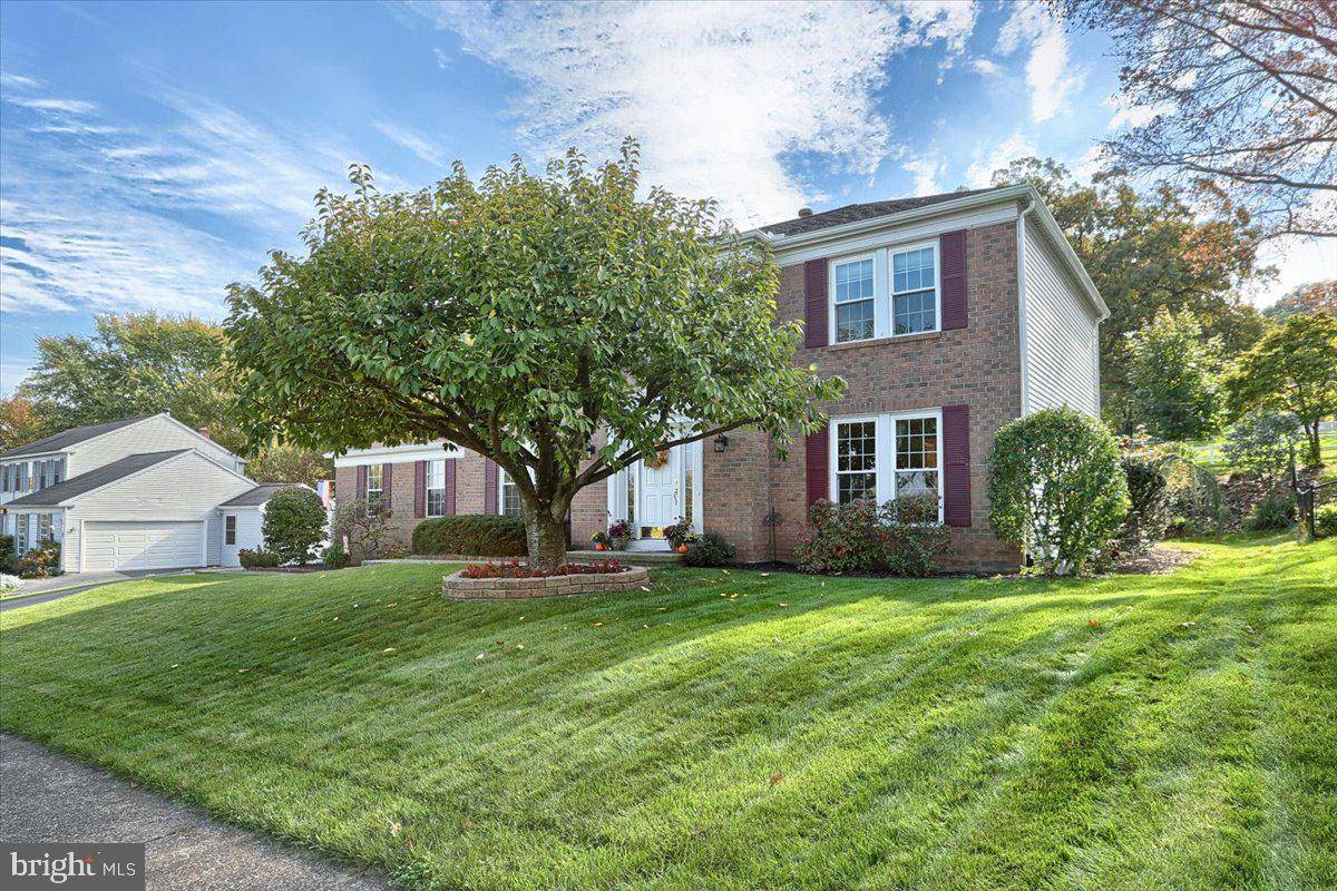 Hershey, PA 17033,356 CANDLEWYCK LN