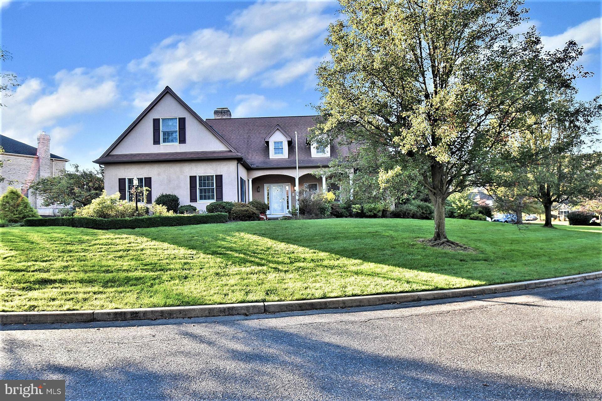 Bethlehem, PA 18015,1673 KEVIN DR