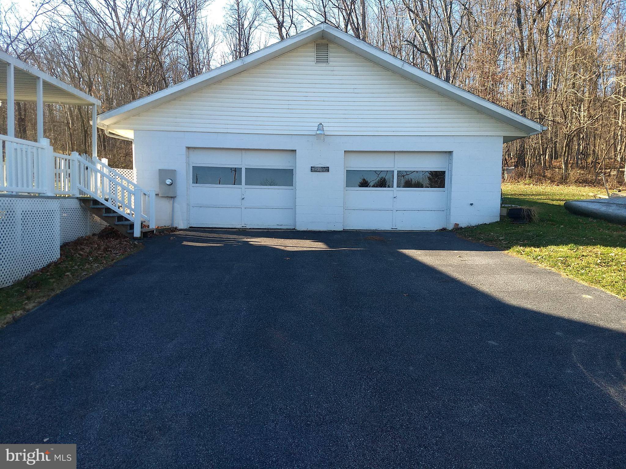 Hedgesville, WV 25427,7941 HEDGESVILLE ROAD