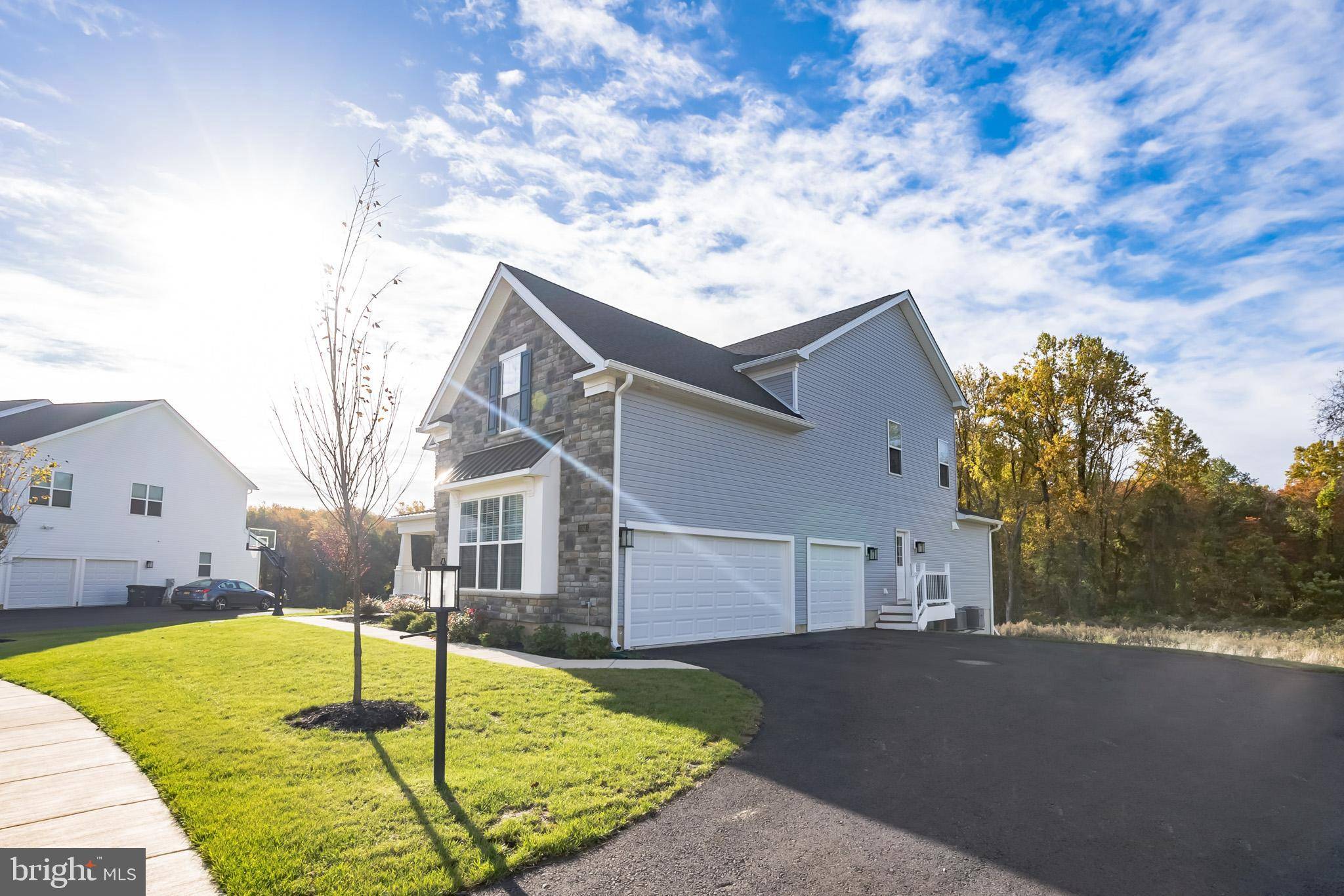 Huntingdon Valley, PA 19006,3341 HOGELAND LN