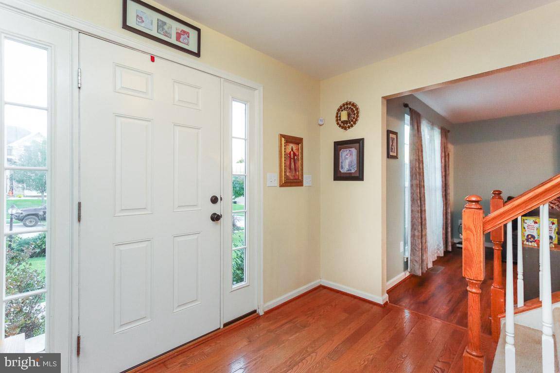 Spring Grove, PA 17362,3509 HARDWOOD TER