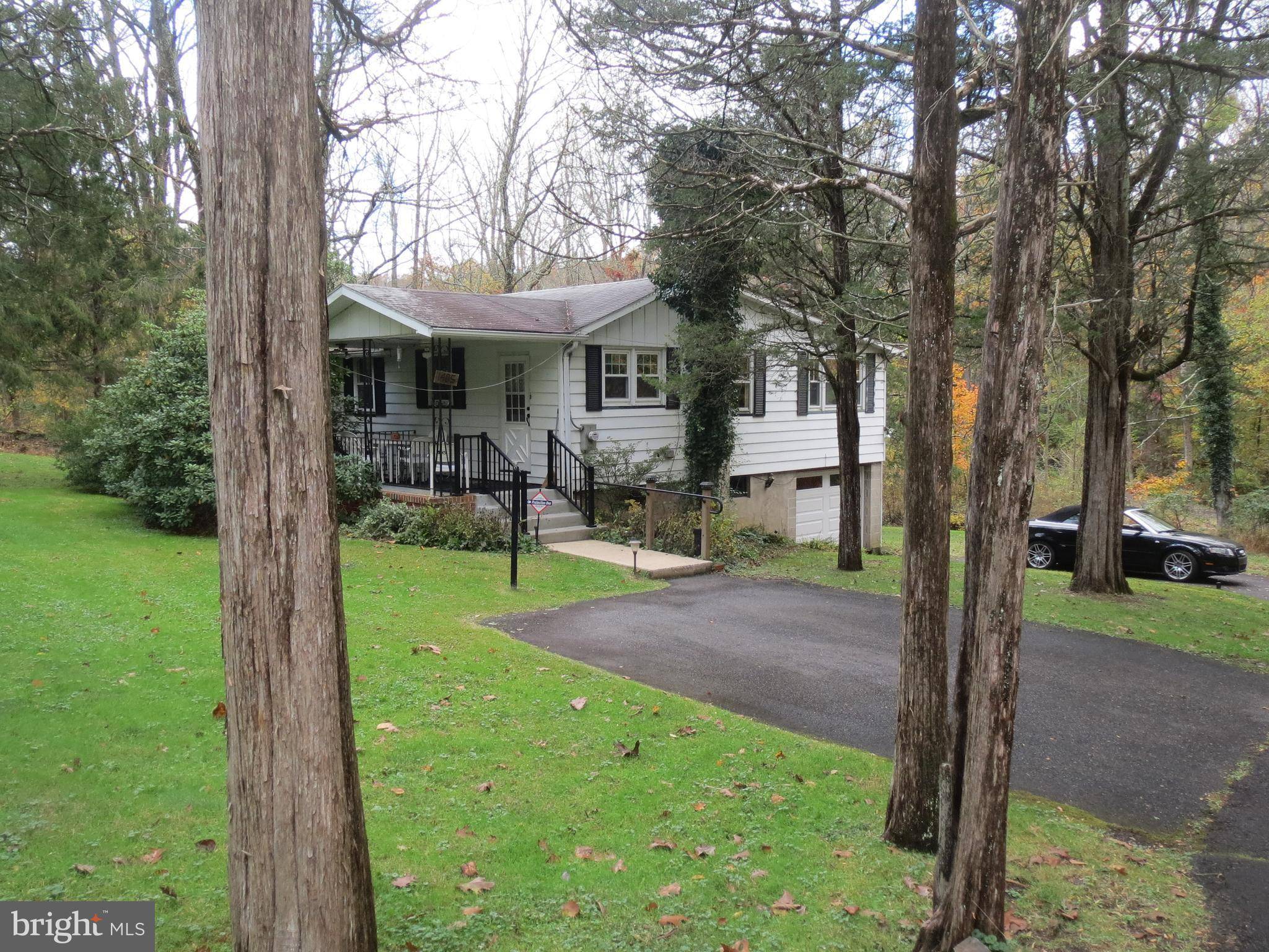 Green Lane, PA 18054,1405 SNYDER