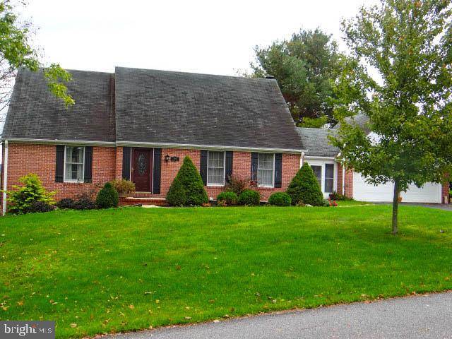 Chambersburg, PA 17202,486 LARKSPUR LN