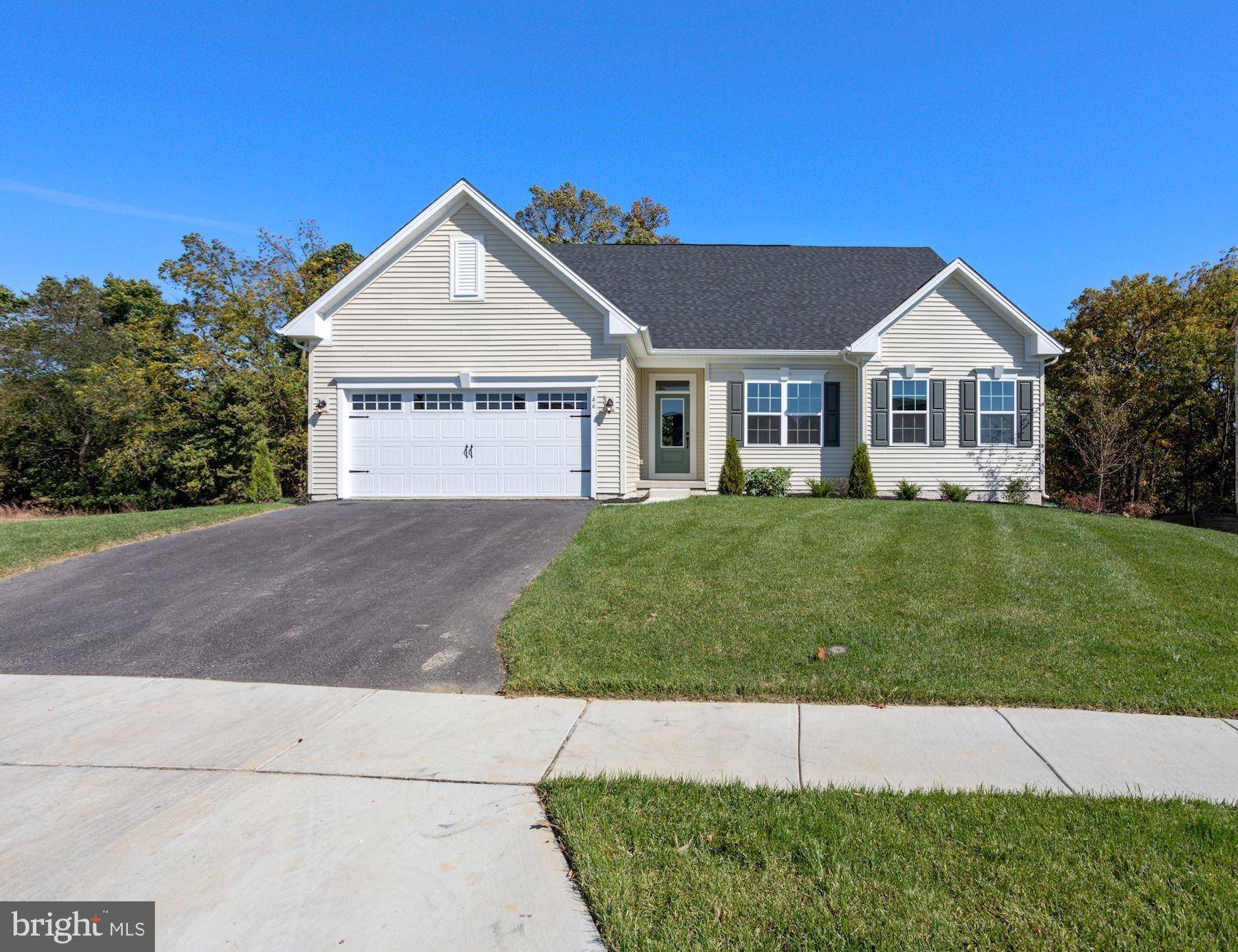 York, PA 17402,214 CHADSWORTH WAY