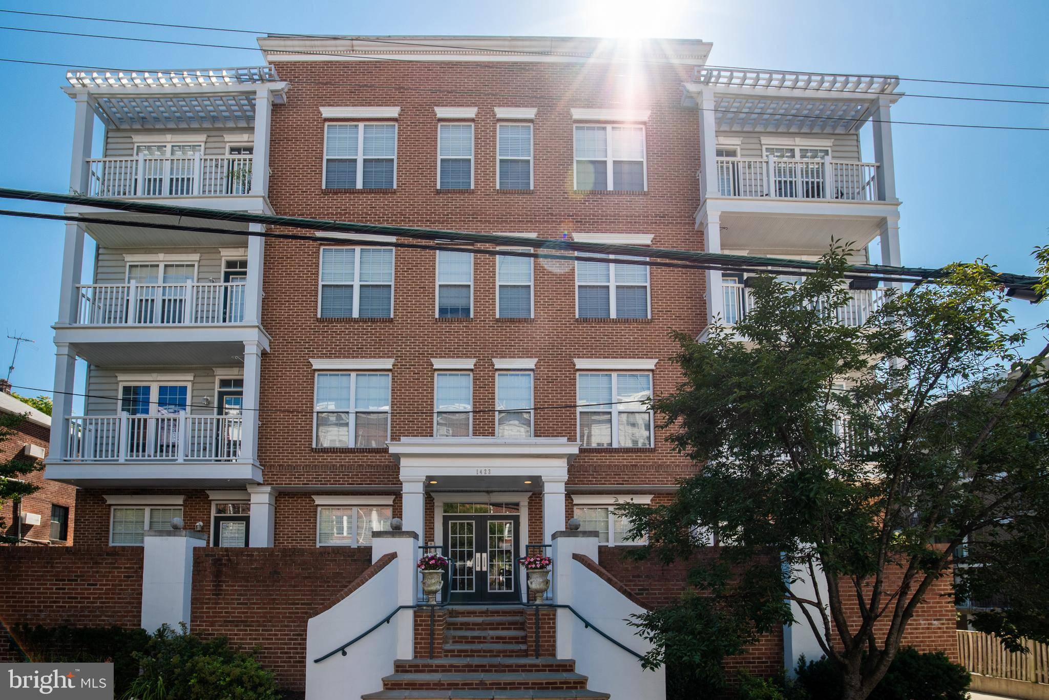 Arlington, VA 22209,1423 N RHODES ST #202